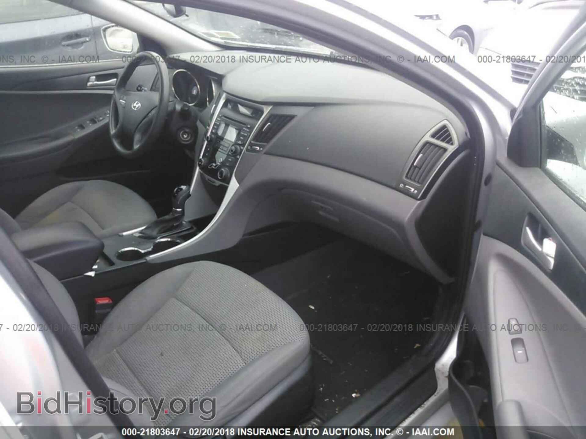 2012 Hyundai Sonata - VIN: 5NPEB4AC3CH401954 - Фото 5