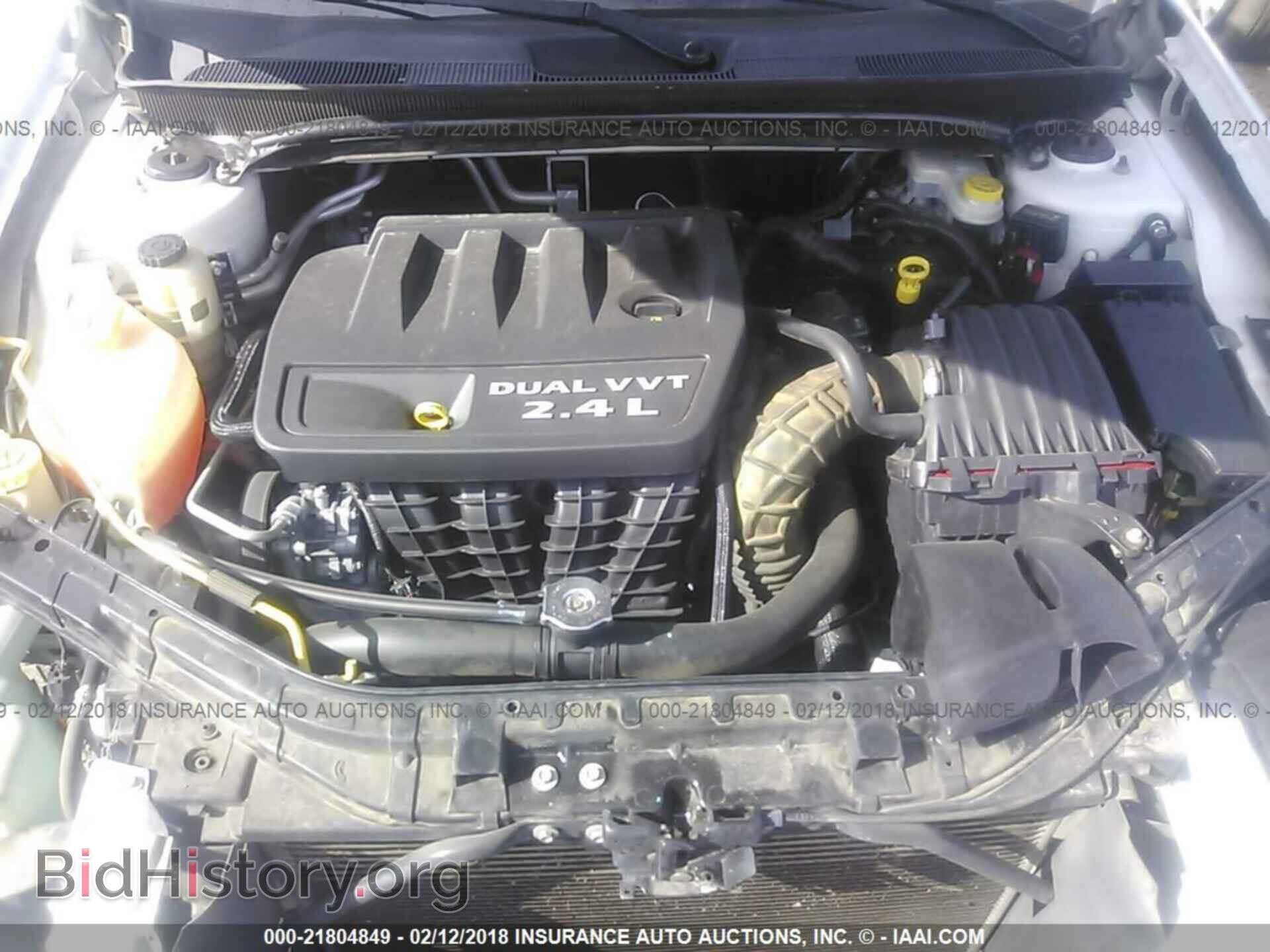 2012 Chrysler 200 - VIN: 1C3CCBAB8CN203102 - Photo 10