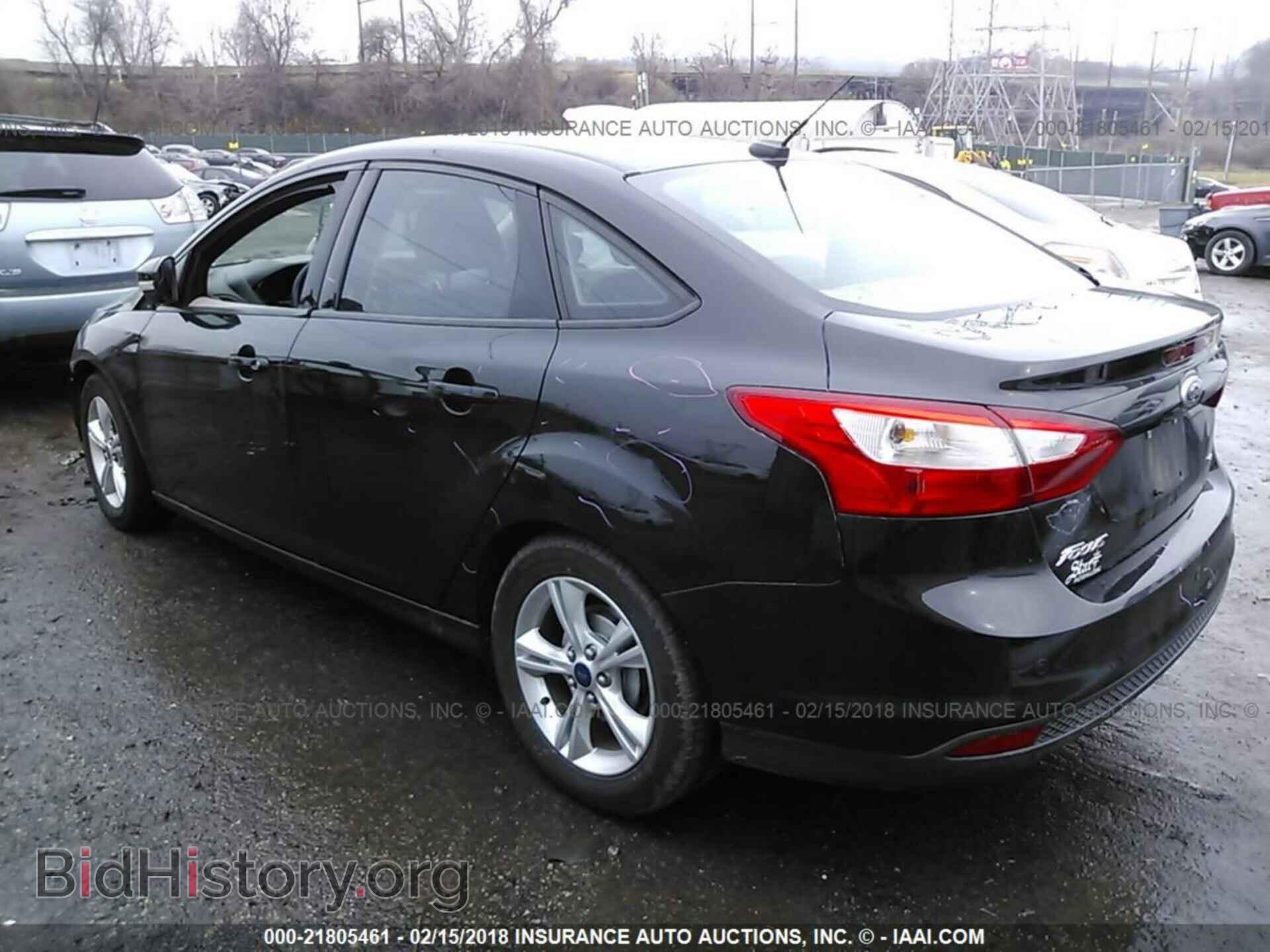 2014 Ford Focus - VIN: 1FADP3F29EL242000 - Фото 3