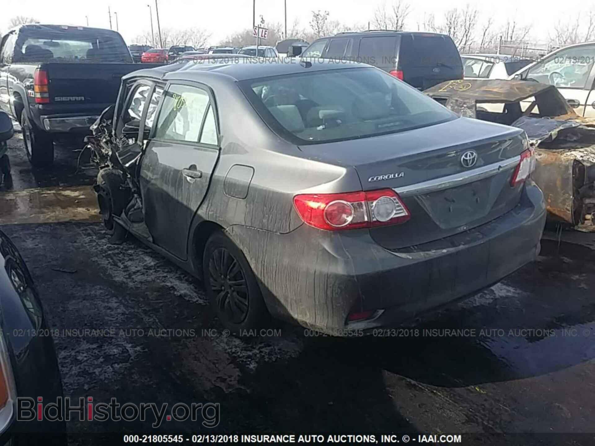 2011 Toyota Corolla - VIN: 2T1BU4EE6BC696638 - Фото 3