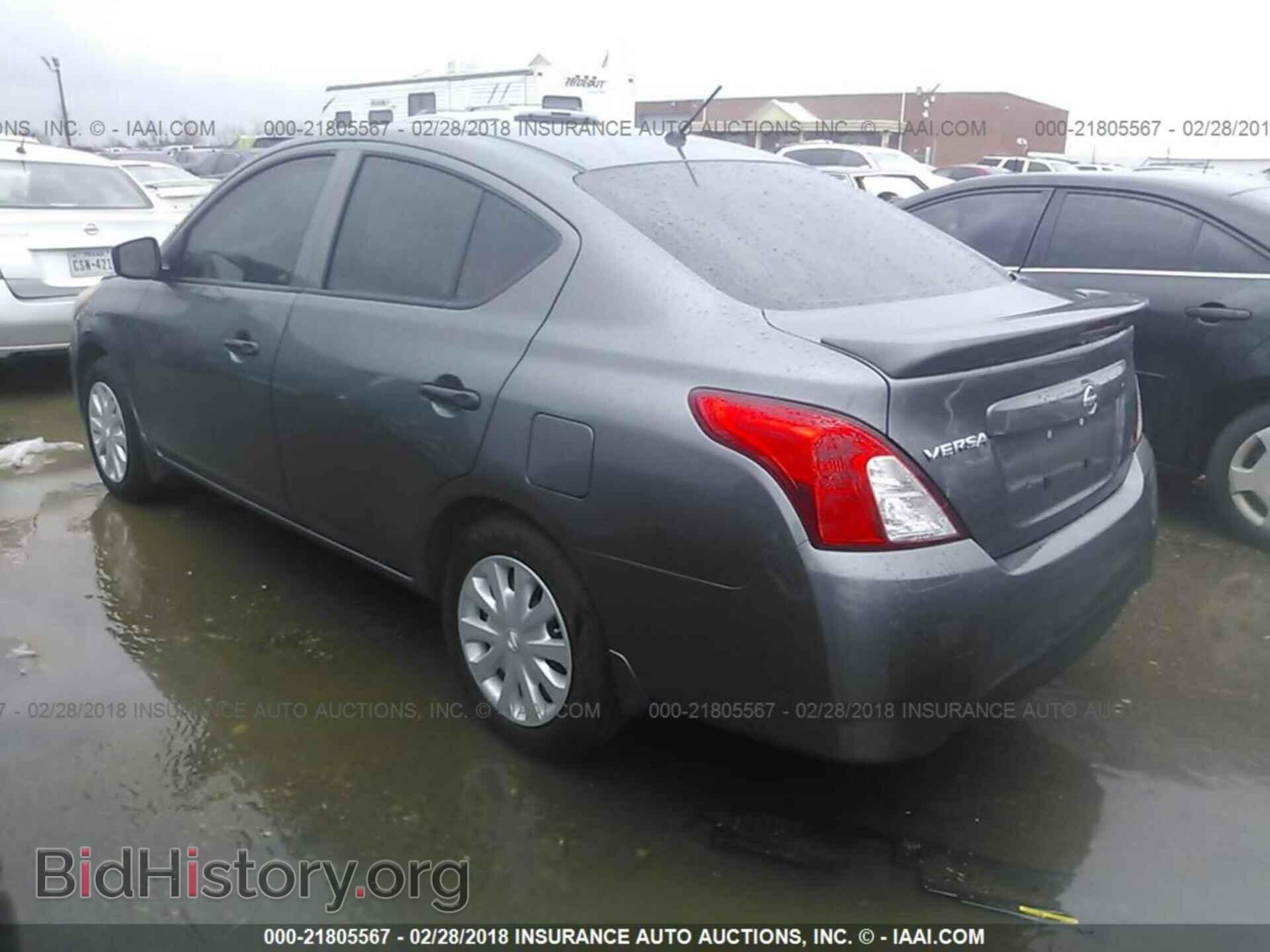 2017 Nissan Versa - VIN: 3N1CN7AP3HL897061 - Фото 3