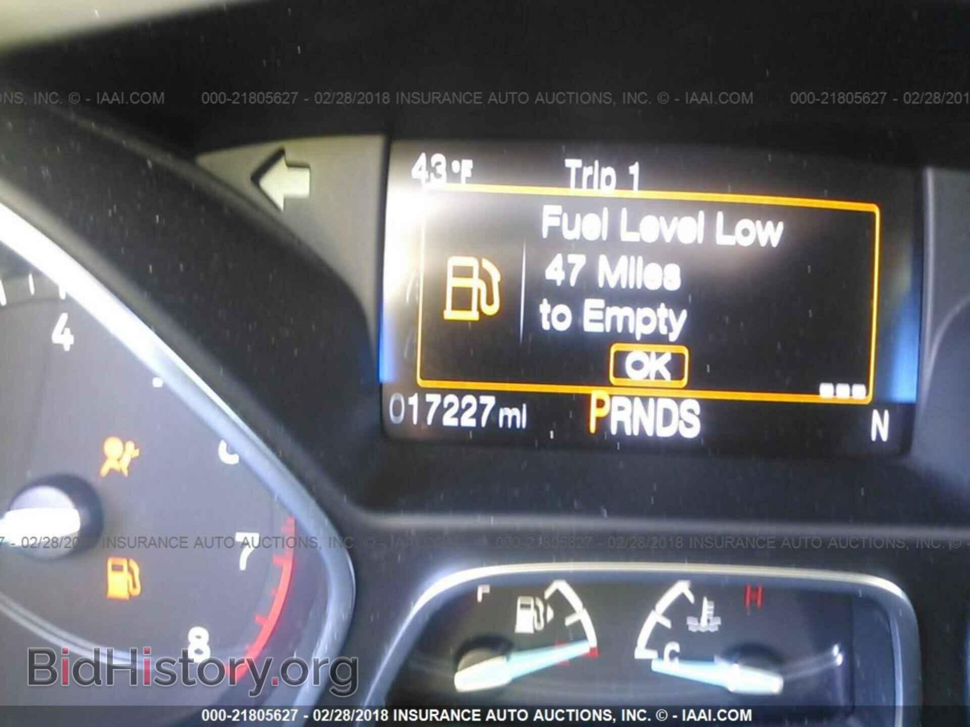 2017 Ford Focus - VIN: 1FADP3M29HL205696 - Photo 7