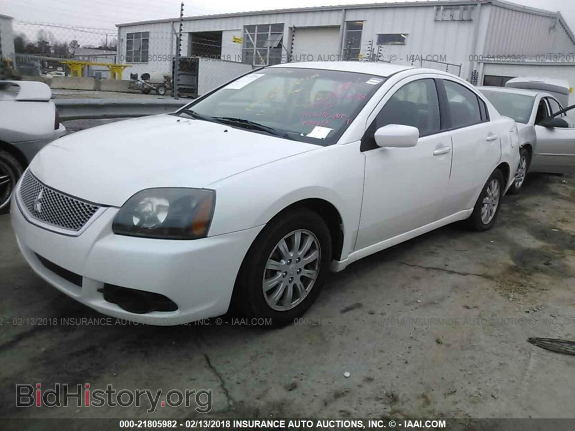 2011 Mitsubishi Galant - VIN: 4A32B2FF4BE017090 - Фото 2