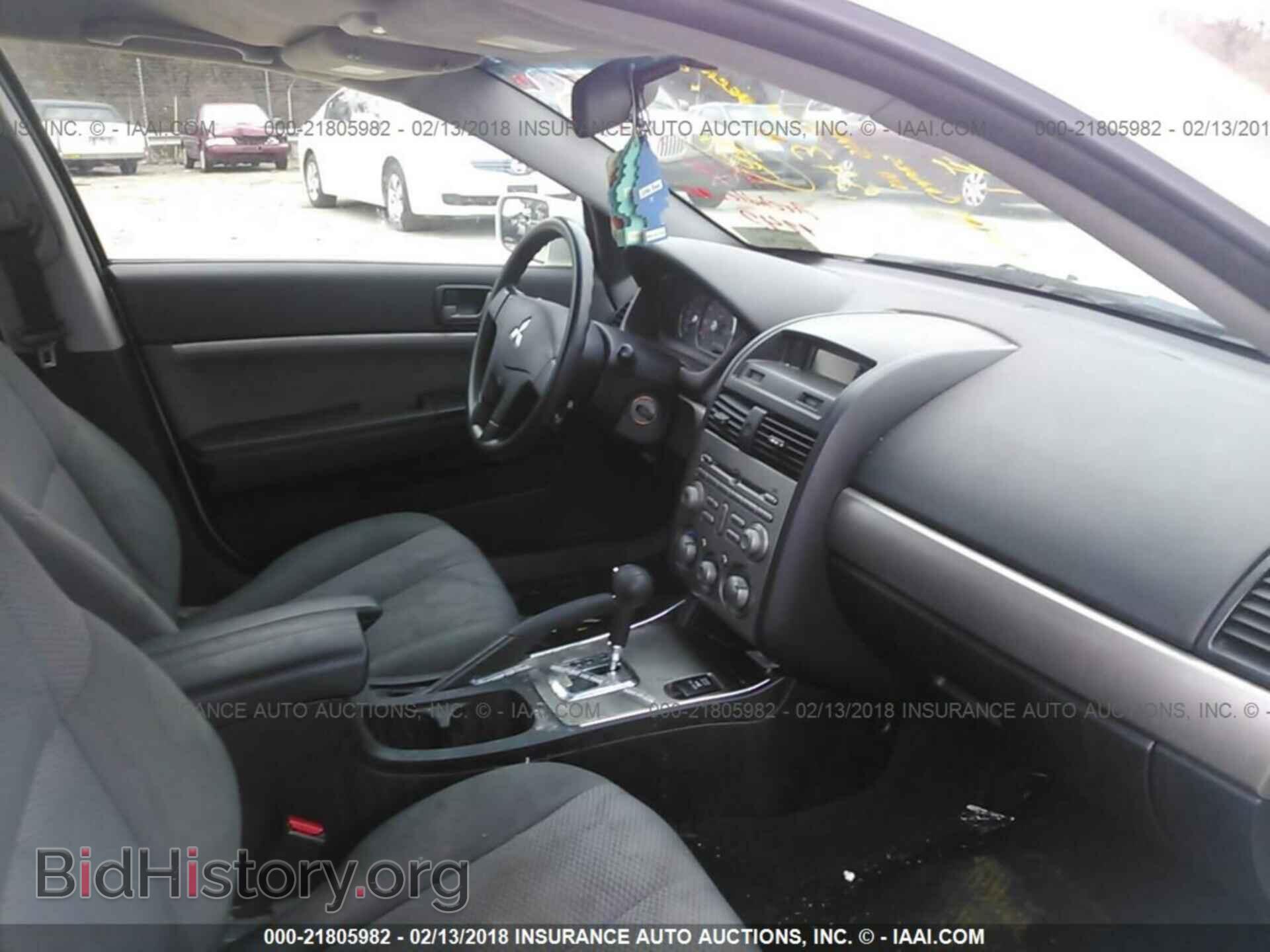 2011 Mitsubishi Galant - VIN: 4A32B2FF4BE017090 - Фото 5