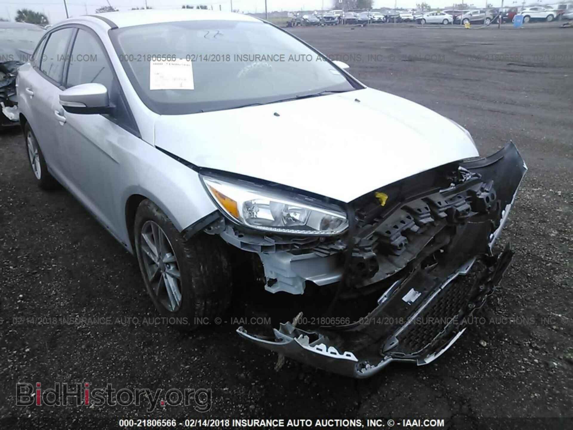 2016 Ford Focus - VIN: 1FADP3F25GL291519 - Photo 6