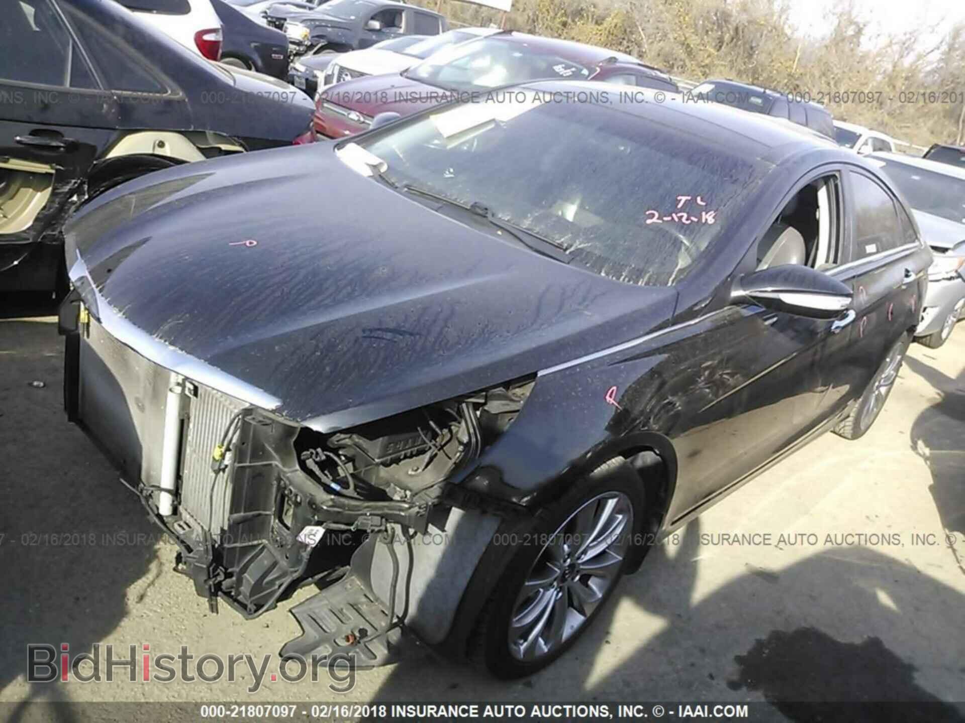 2012 Hyundai Sonata - VIN: 5NPEC4AB7CH380210 - Photo 2