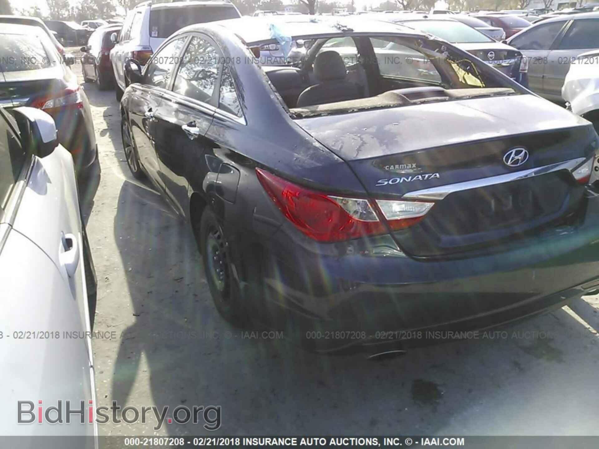 2012 Hyundai Sonata - VIN: 5NPEC4AC3CH369519 - Фото 3