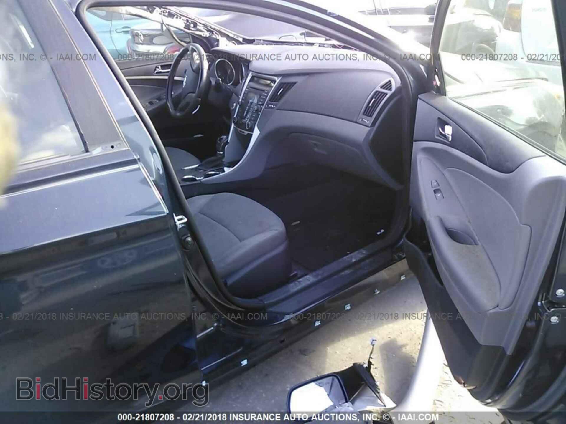 2012 Hyundai Sonata - VIN: 5NPEC4AC3CH369519 - Фото 5