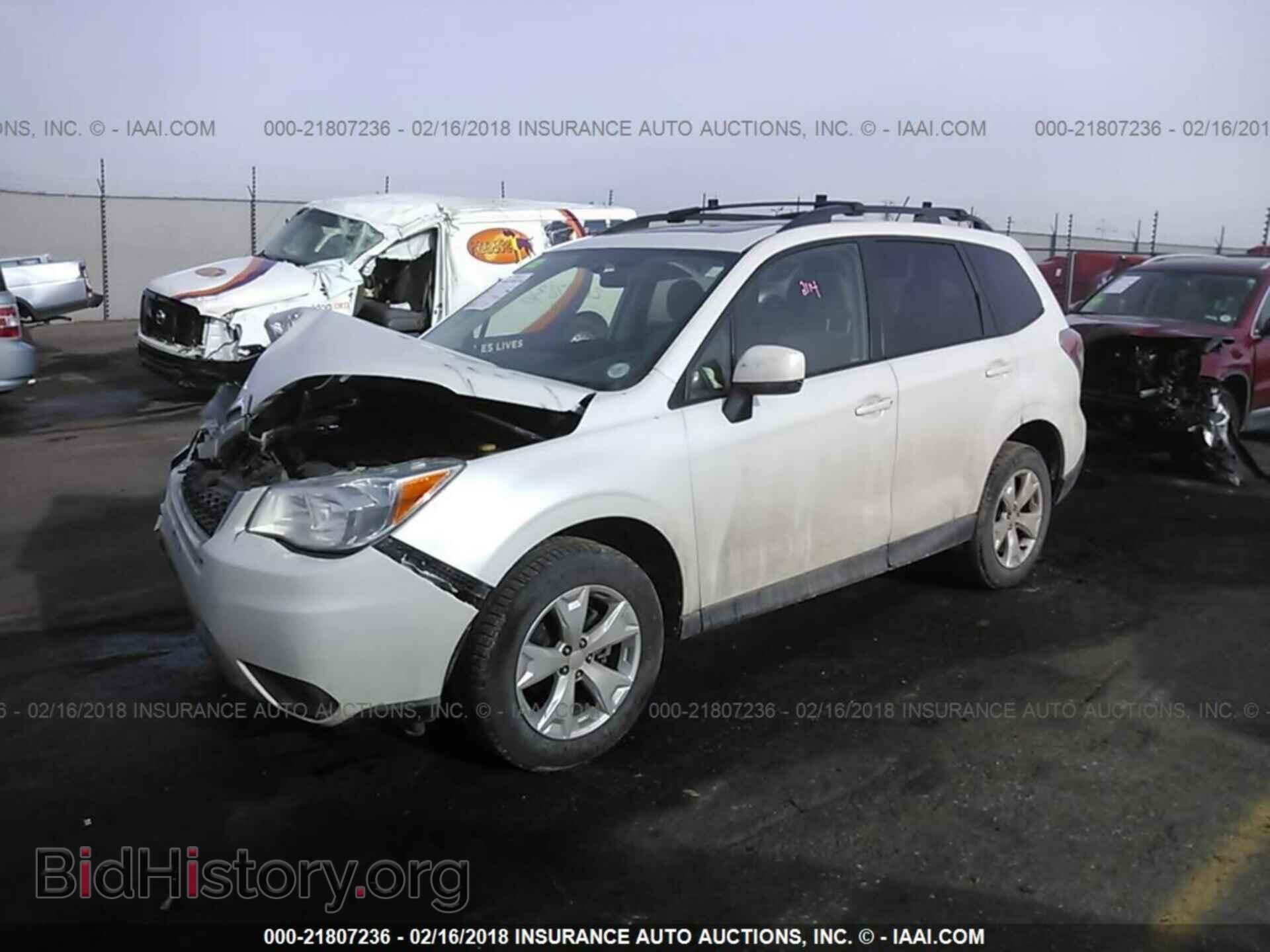 2014 Subaru Forester - VIN: JF2SJAEC2EH476405 - Фото 2
