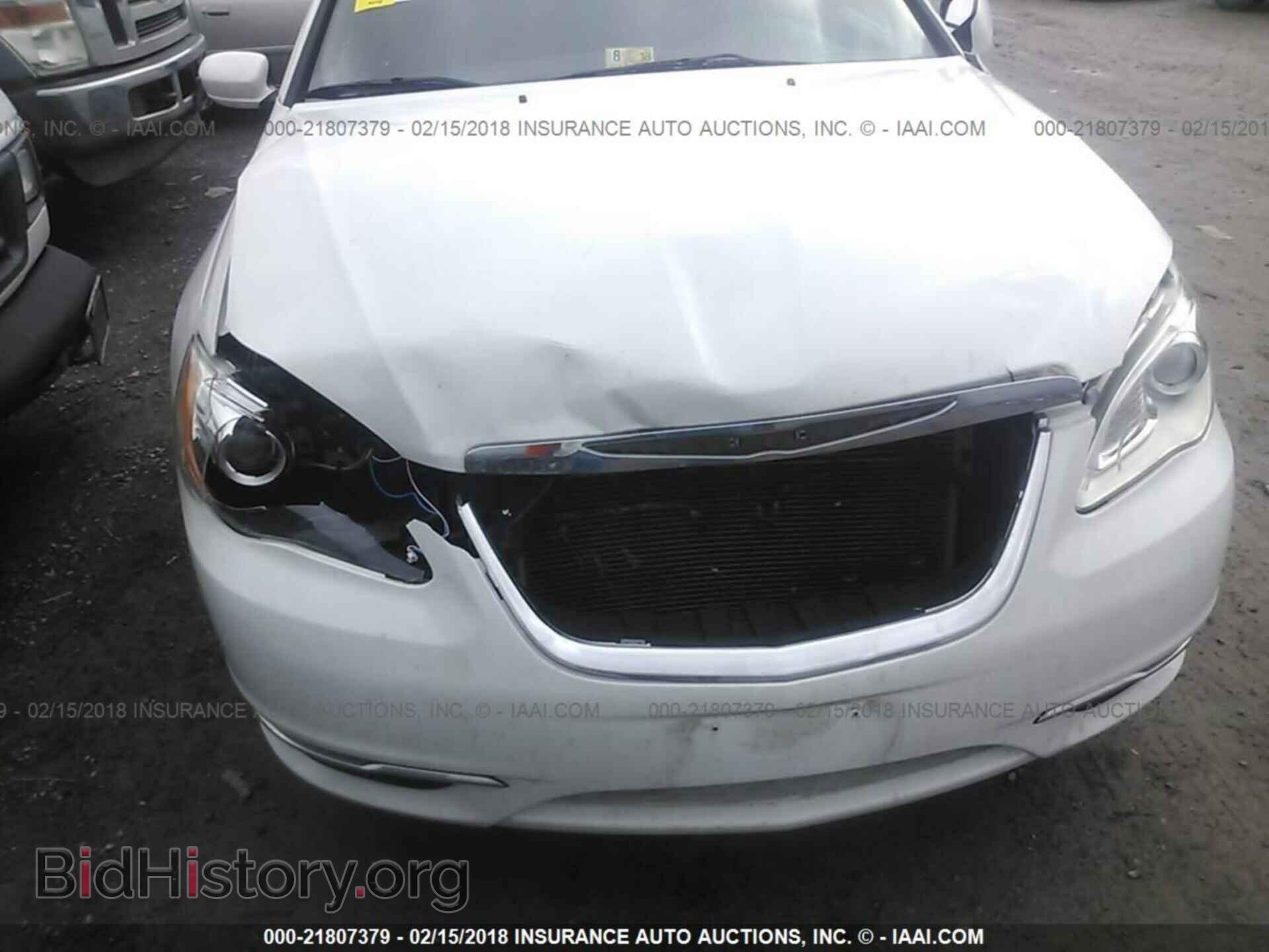 2013 Chrysler 200 - VIN: 1C3CCBBB2DN666157 - Photo 6
