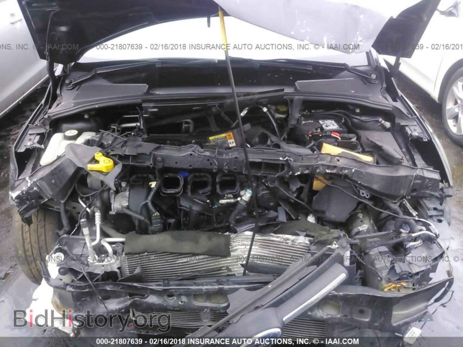 2012 Ford Focus - VIN: 1FAHP3F22CL460620 - Photo 10