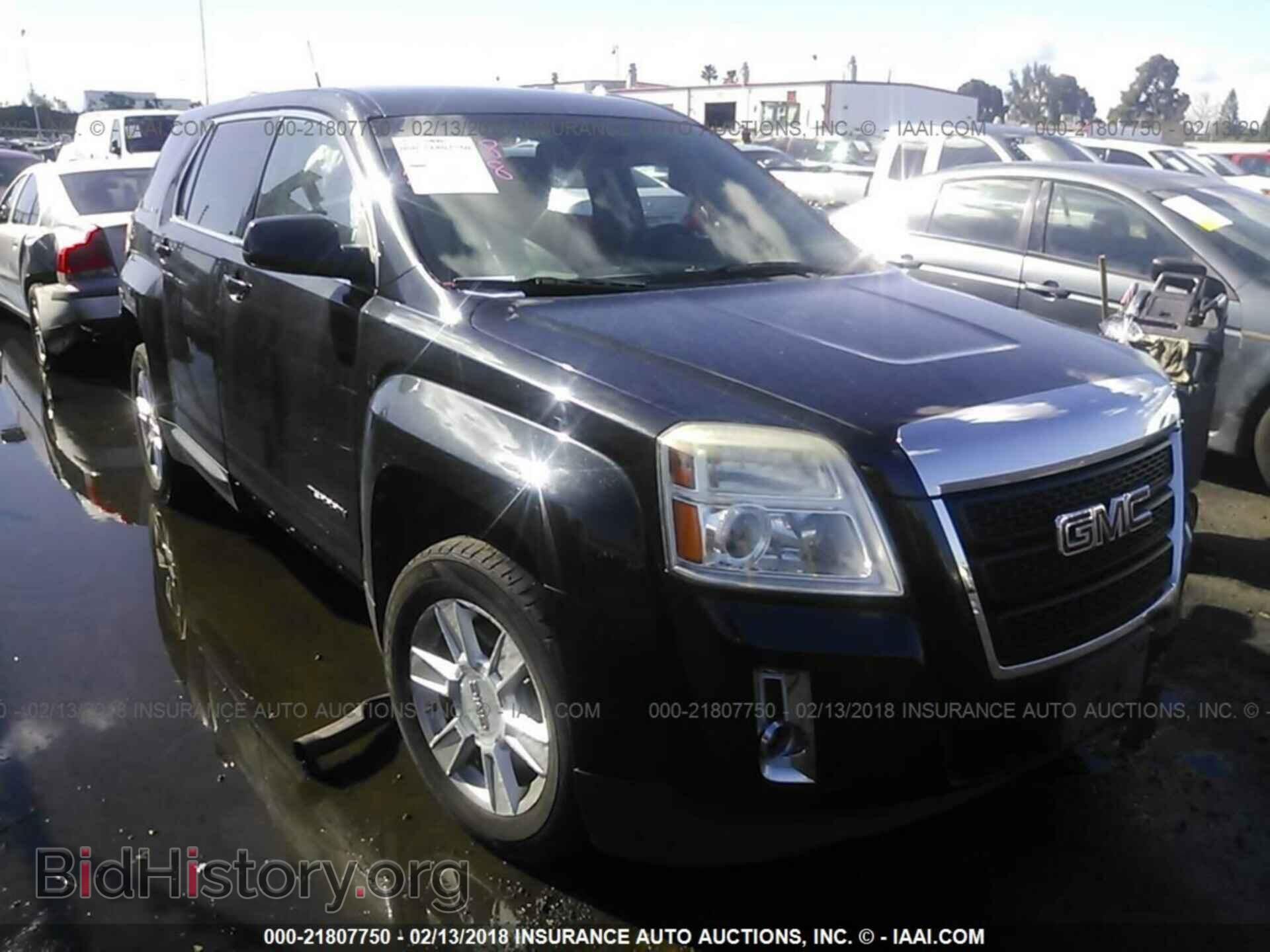 Фотография 2GKALMEK7C6282795 - Gmc Terrain 2012