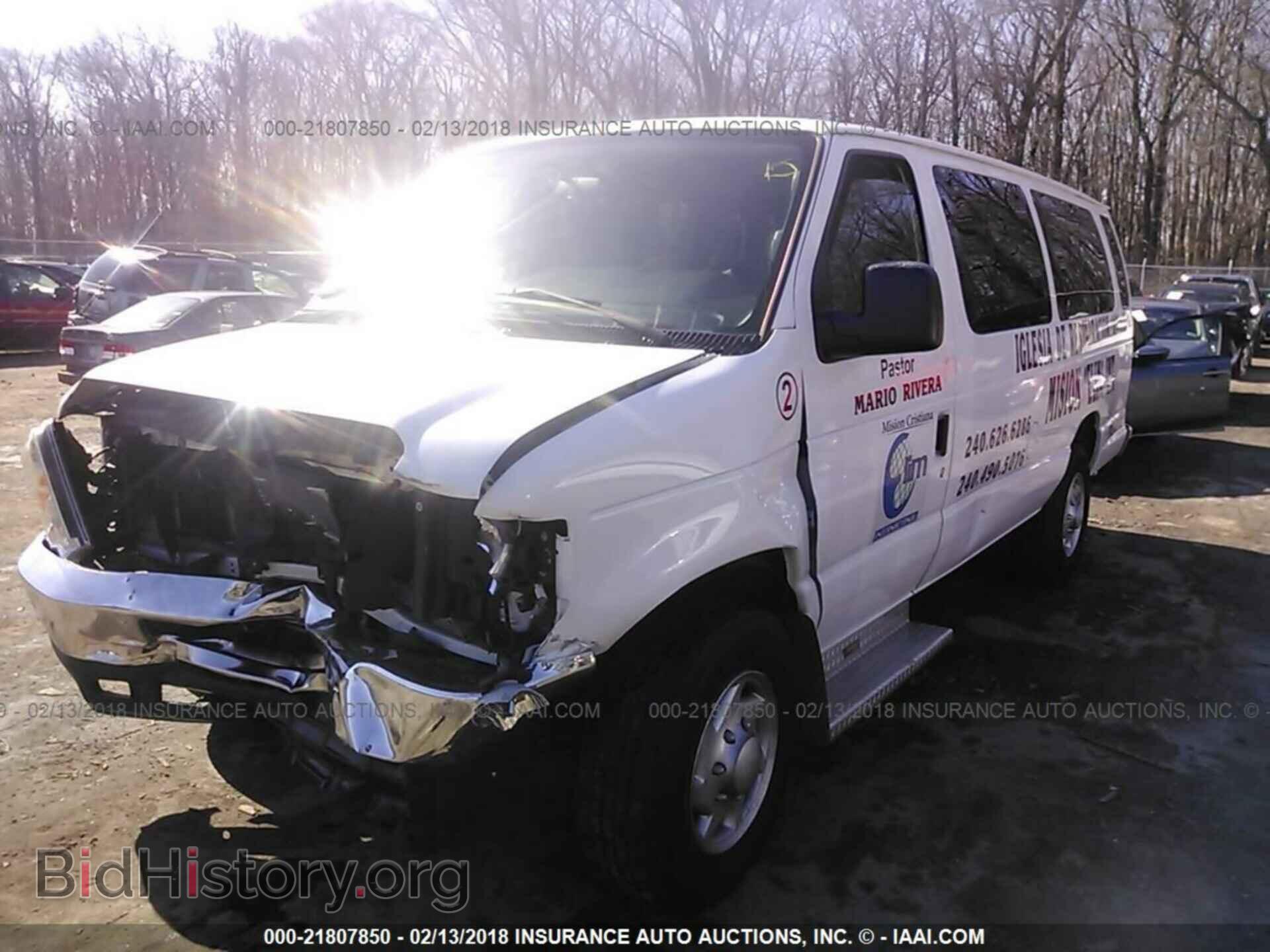 2011 Ford Econoline - VIN: 1FBSS3BL9BDB37398 - Фото 2