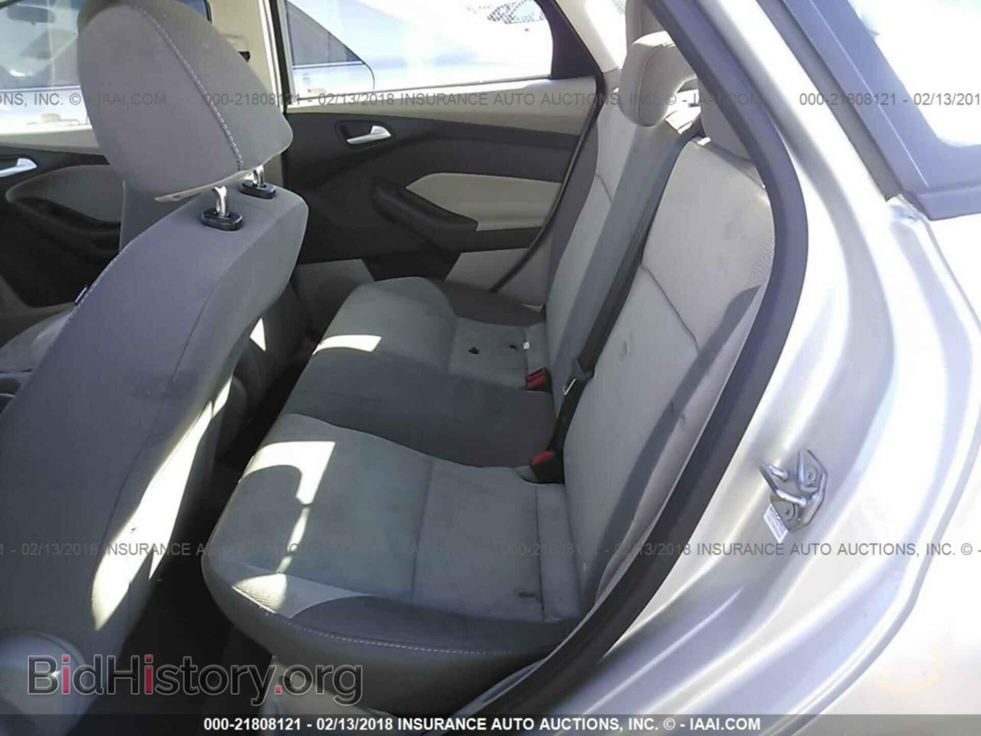 2014 Ford Focus - VIN: 1FADP3F2XEL432940 - Photo 8