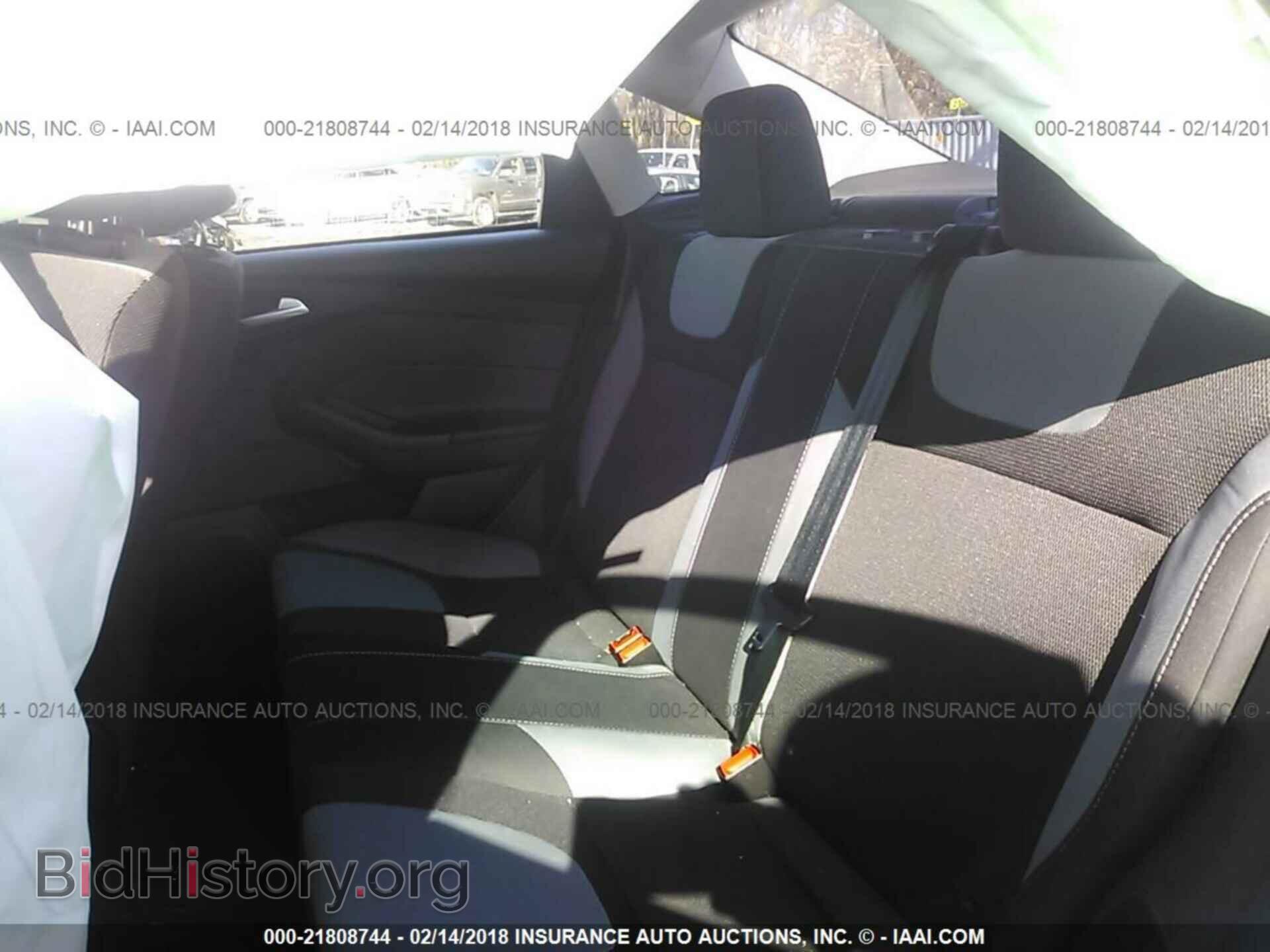 2014 Ford Focus - VIN: 1FADP3F2XEL457000 - Фото 8