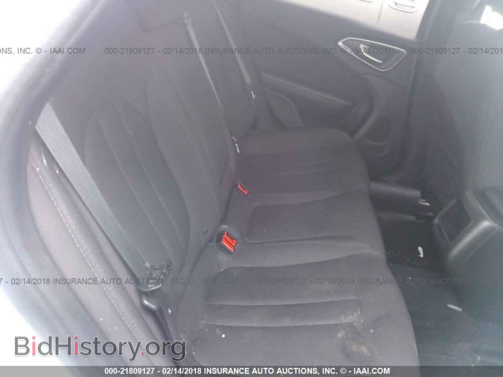 2016 Chrysler 200 - VIN: 1C3CCCAB9GN126610 - Фото 8