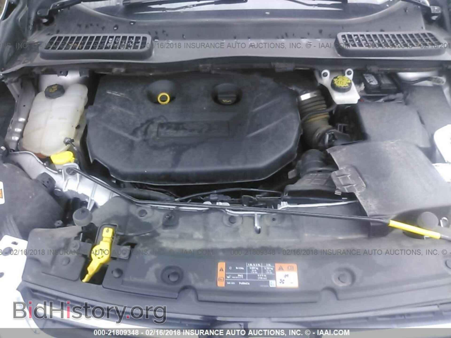 2015 Ford Escape - VIN: 1FMCU0J90FUB70595 - Фото 10