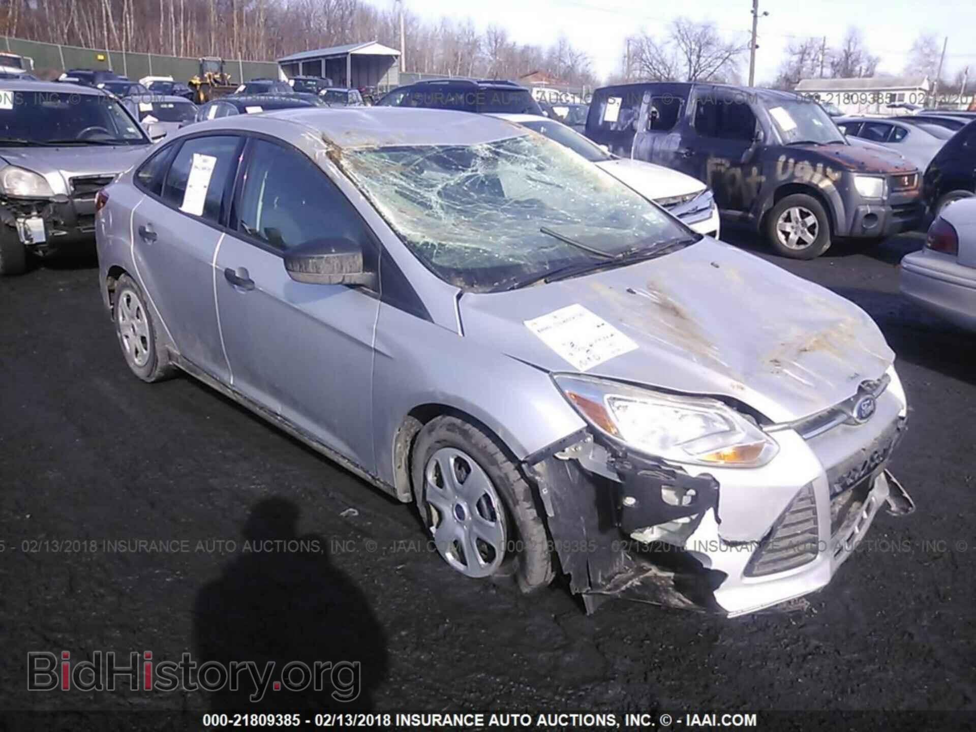 Photo 1FADP3E28DL182422 - Ford Focus 2013