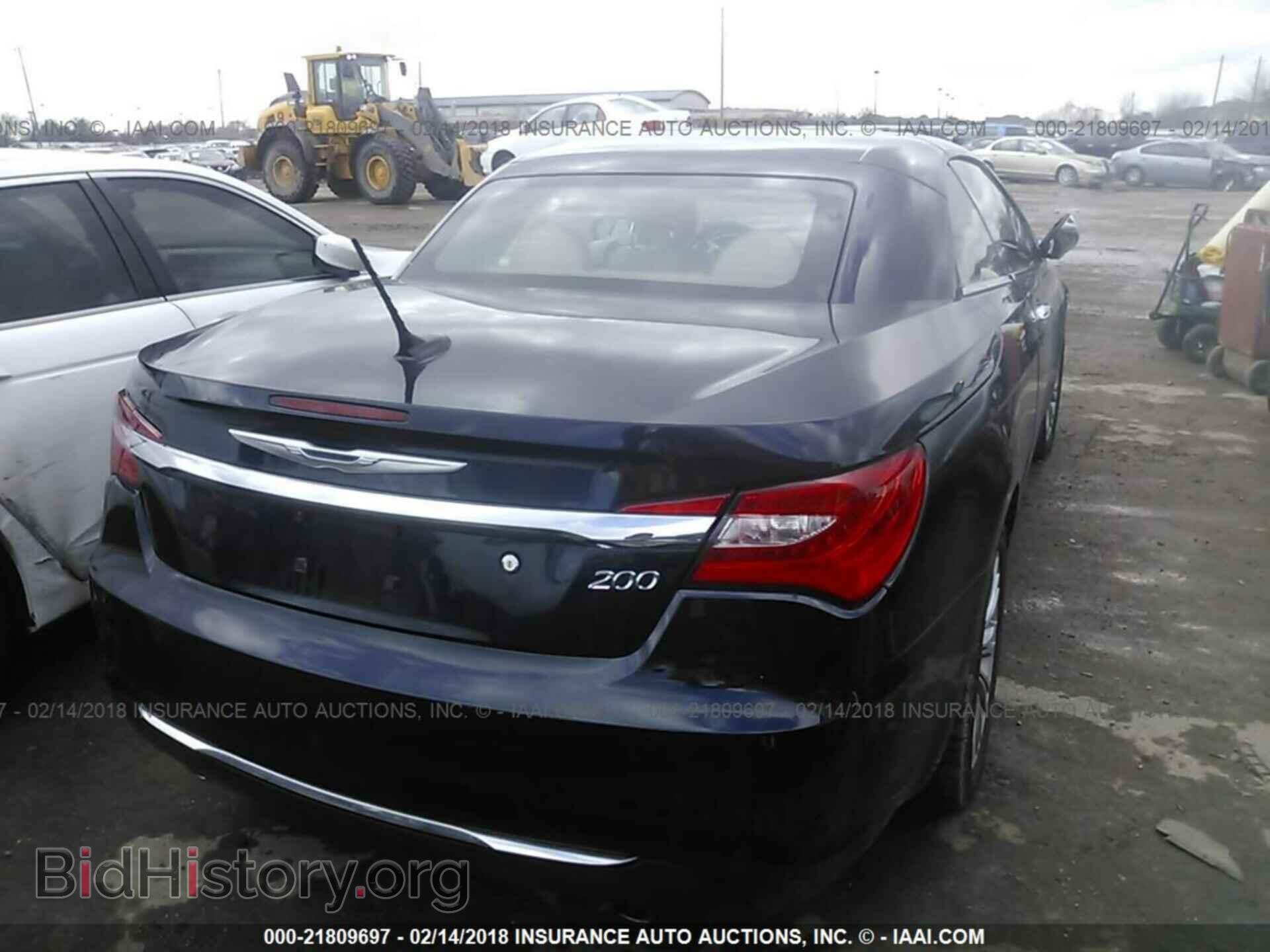 2012 Chrysler 200 - VIN: 1C3BCBFGXCN244508 - Photo 4