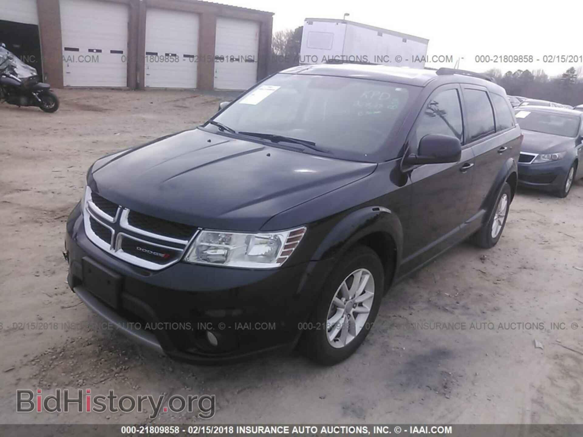 2015 Dodge Journey - VIN: 3C4PDCBG0FT742733 - Фото 2