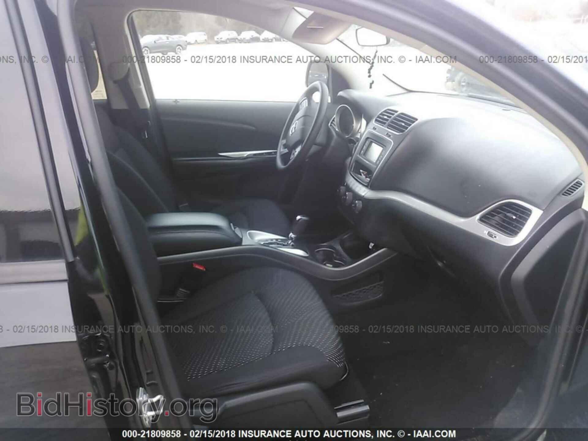 2015 Dodge Journey - VIN: 3C4PDCBG0FT742733 - Фото 5