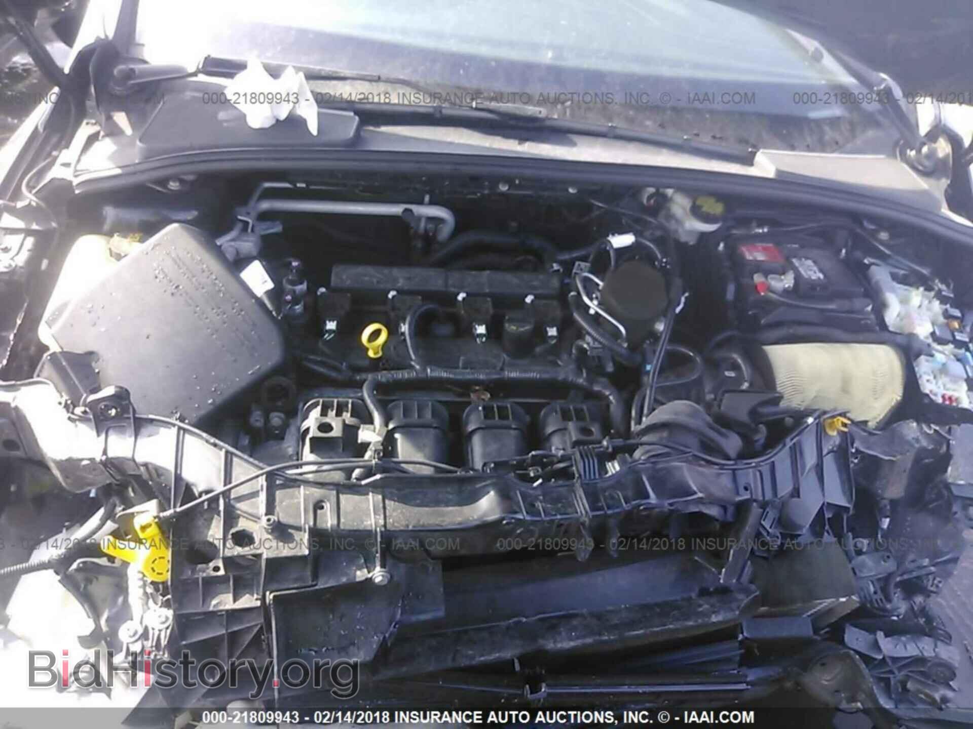 2016 Ford Focus - VIN: 1FADP3F26GL300440 - Photo 10