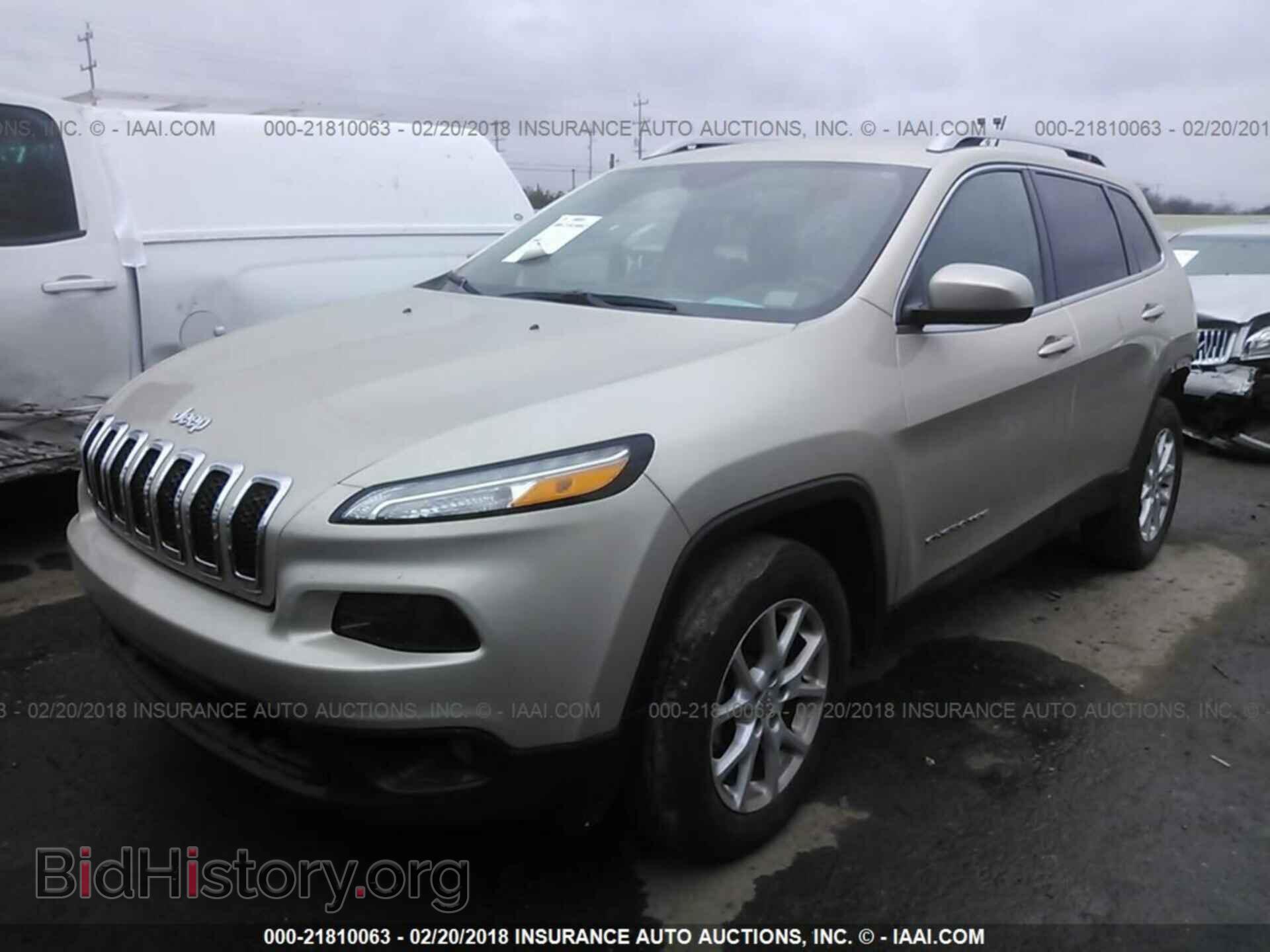 2015 Jeep Cherokee - VIN: 1C4PJMCB6FW744692 - Фото 2