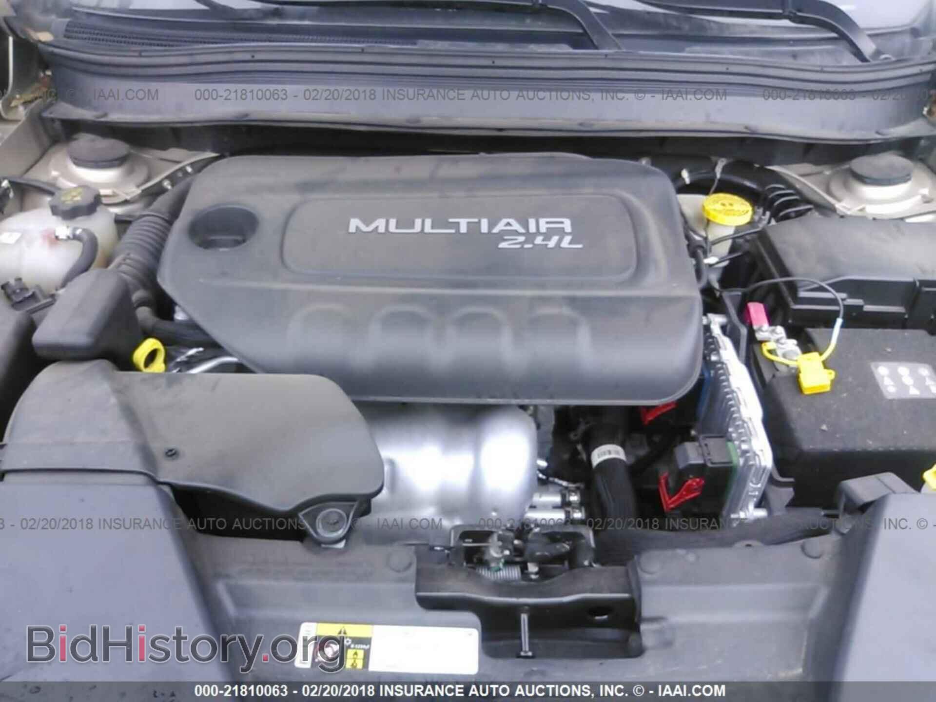 2015 Jeep Cherokee - VIN: 1C4PJMCB6FW744692 - Фото 10