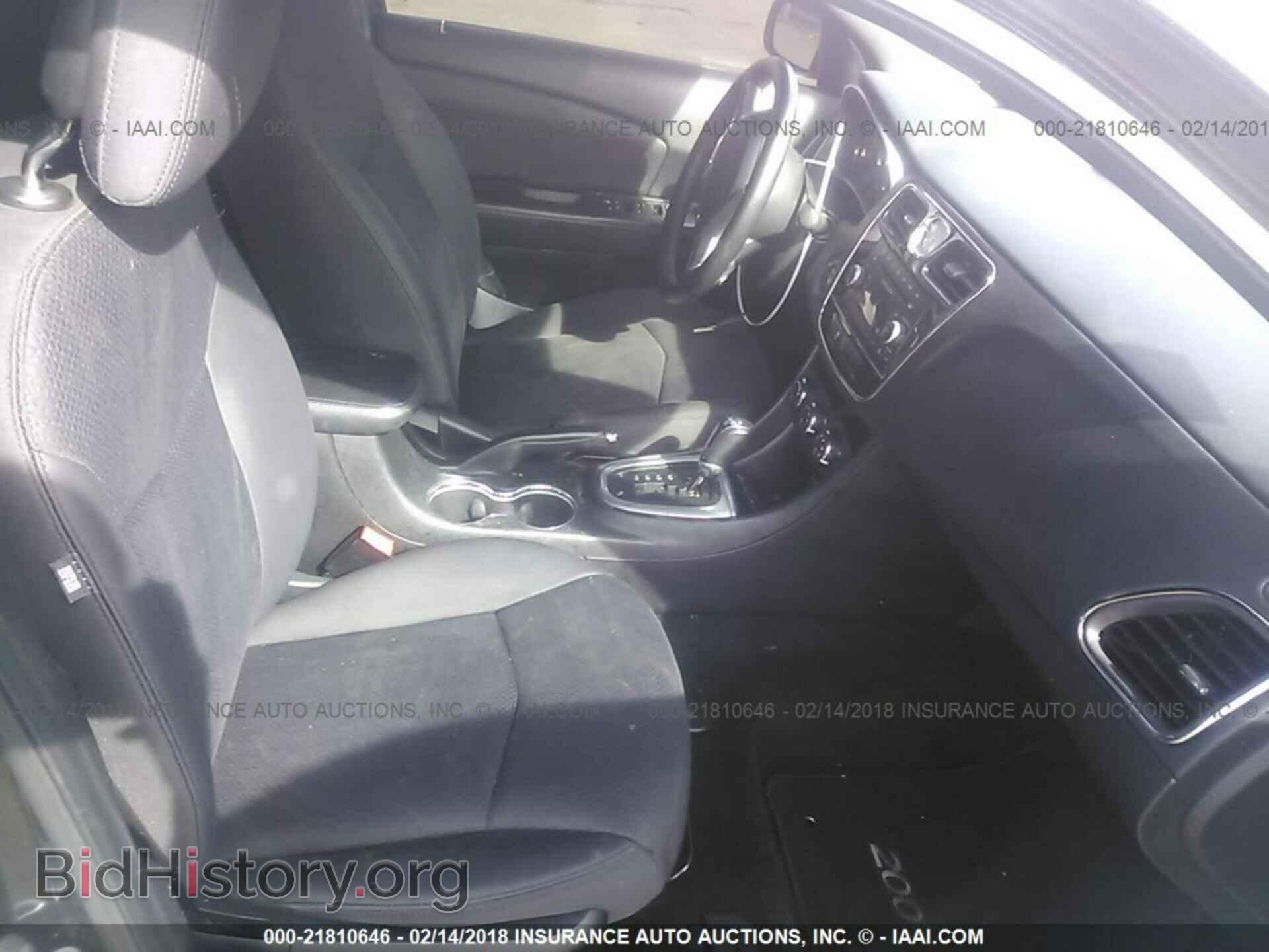 2013 Chrysler 200 - VIN: 1C3CCBBB2DN642554 - Фото 5