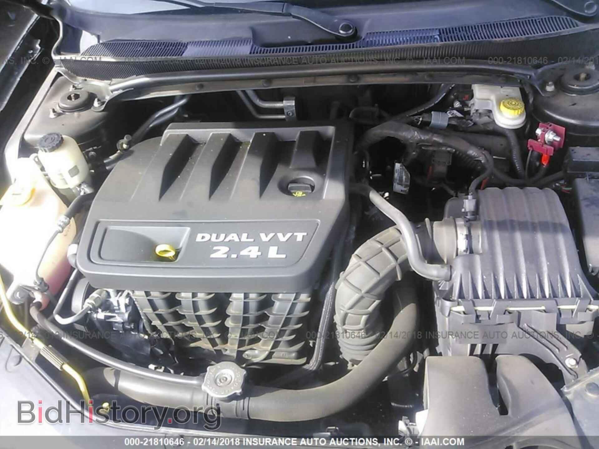 2013 Chrysler 200 - VIN: 1C3CCBBB2DN642554 - Фото 10