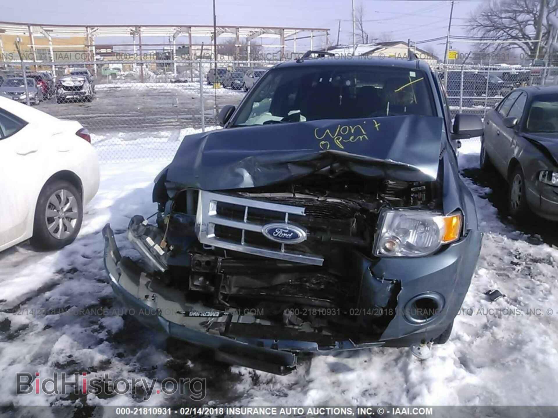 2012 Ford Escape - VIN: 1FMCU9D70CKB51065 - Photo 6