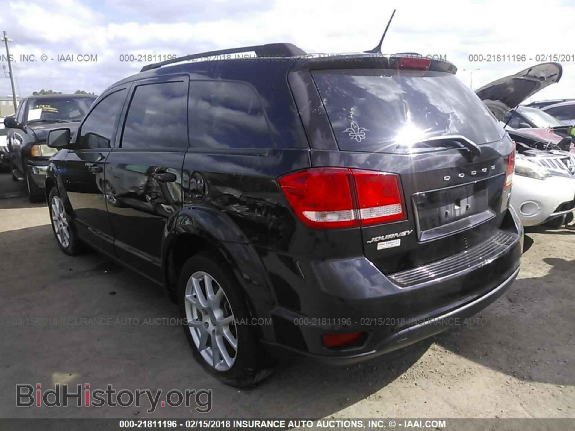 2015 Dodge Journey - VIN: 3C4PDCBB6FT618504 - Photo 3