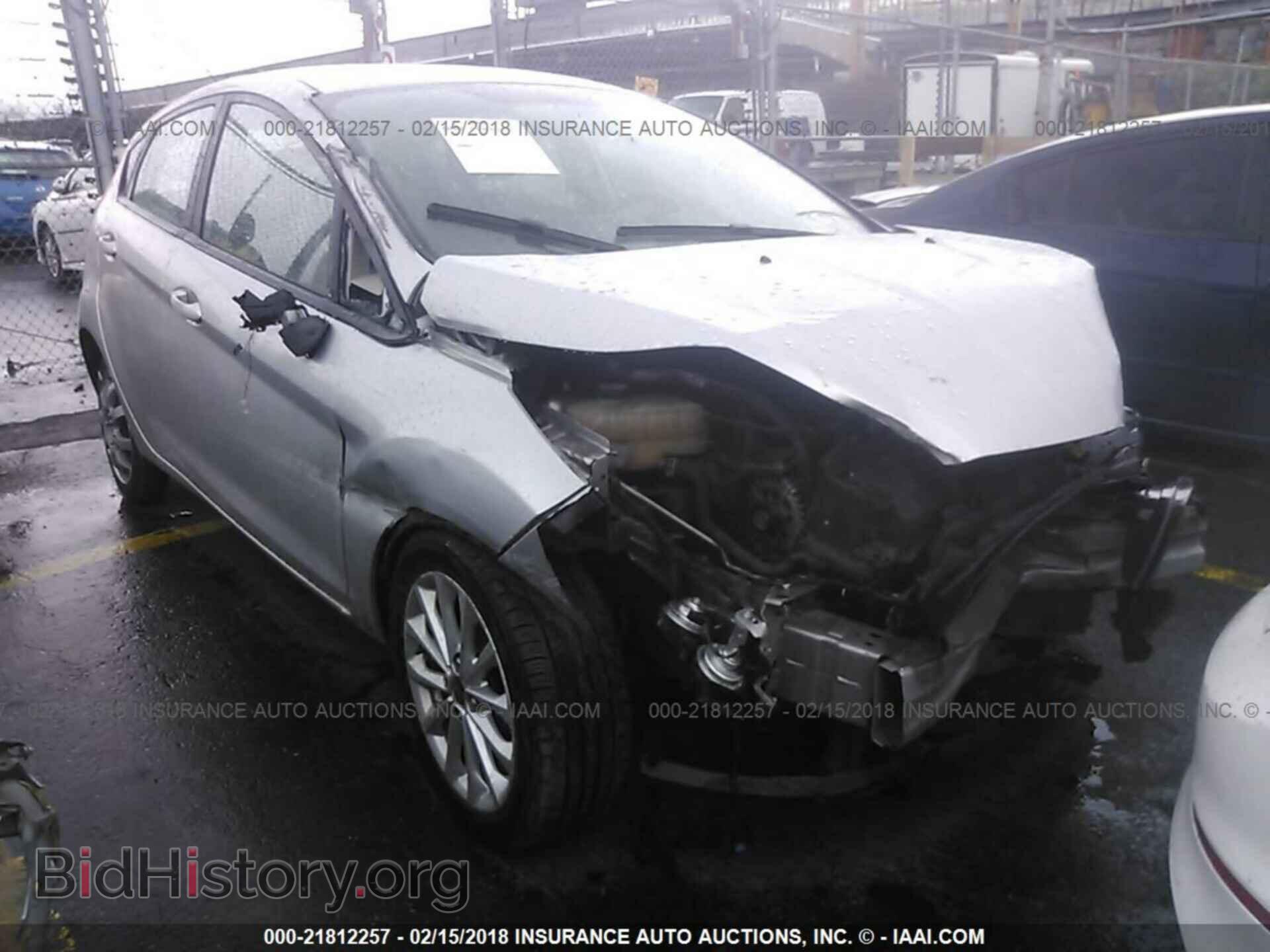 Photo 3FADP4EJ7EM166399 - Ford Fiesta 2014