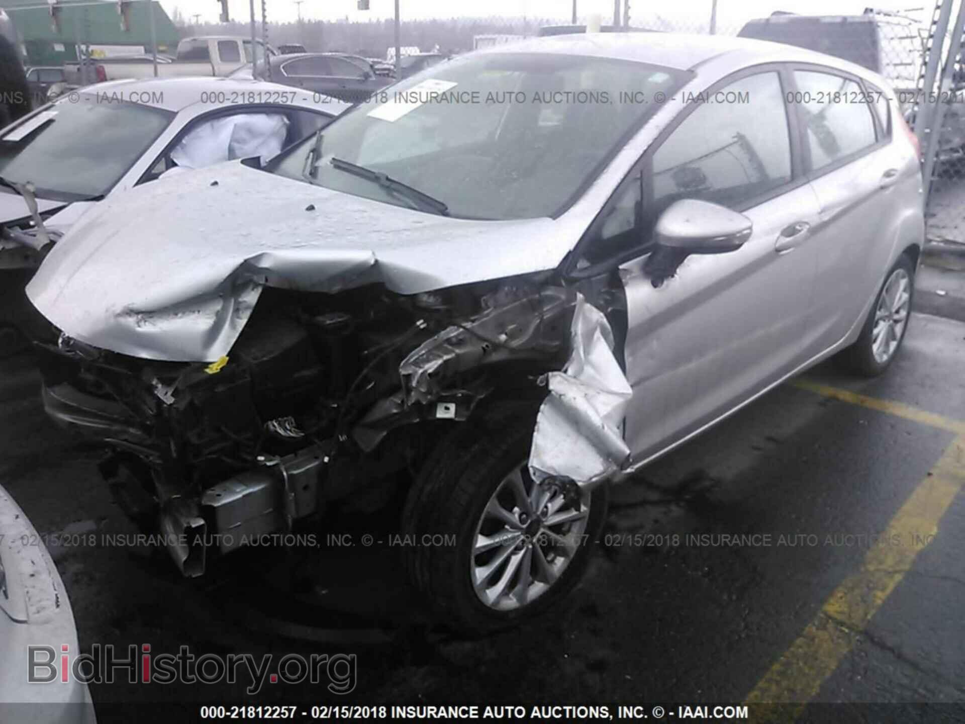 2014 Ford Fiesta - VIN: 3FADP4EJ7EM166399 - Photo 2