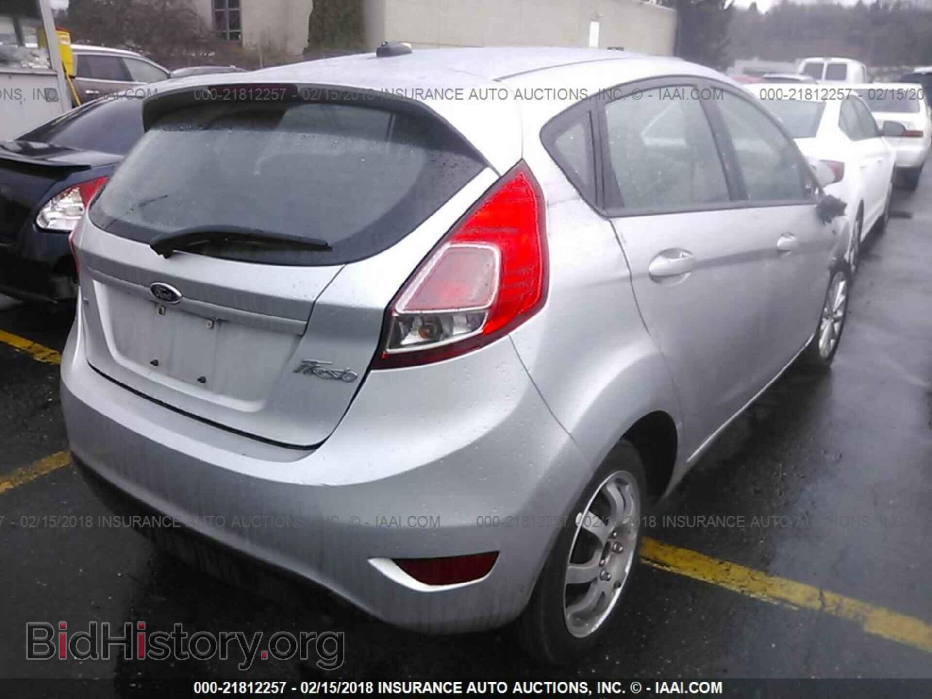 2014 Ford Fiesta - VIN: 3FADP4EJ7EM166399 - Photo 4