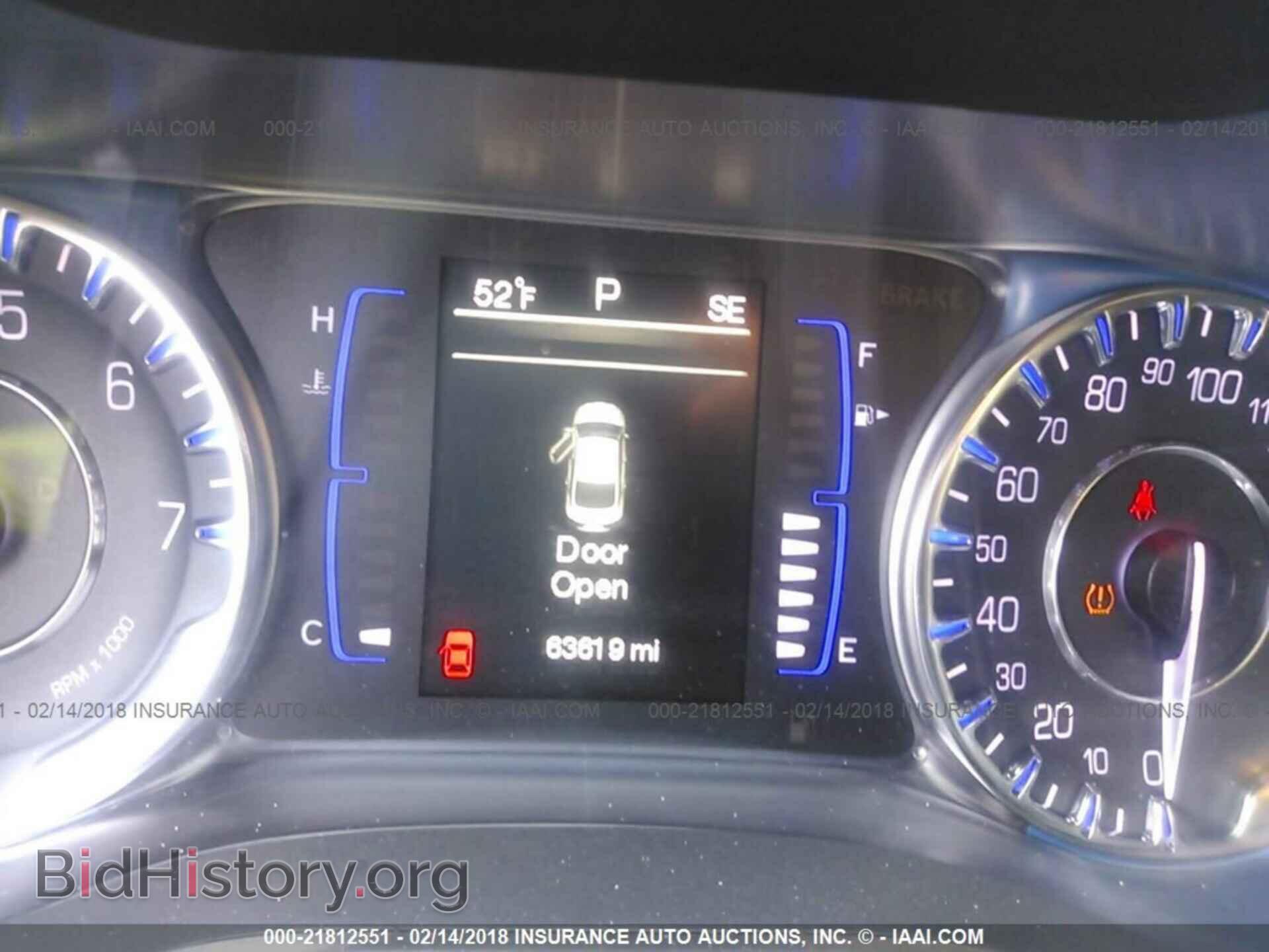 2015 Chrysler 200 - VIN: 1C3CCCAB2FN554713 - Photo 7