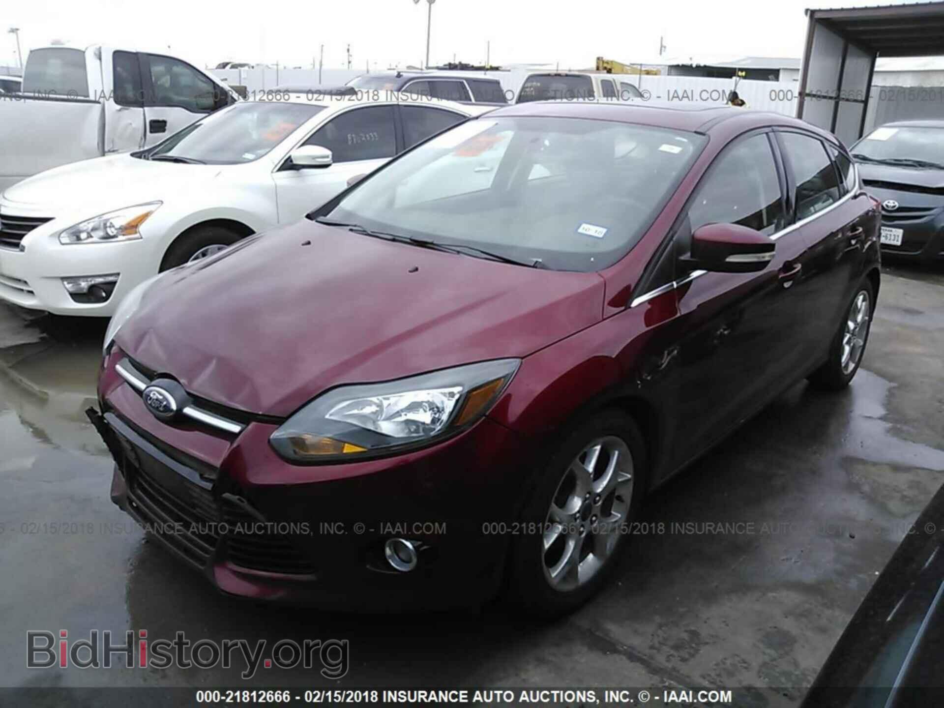 2013 Ford Focus - VIN: 1FADP3N22DL276540 - Фото 2
