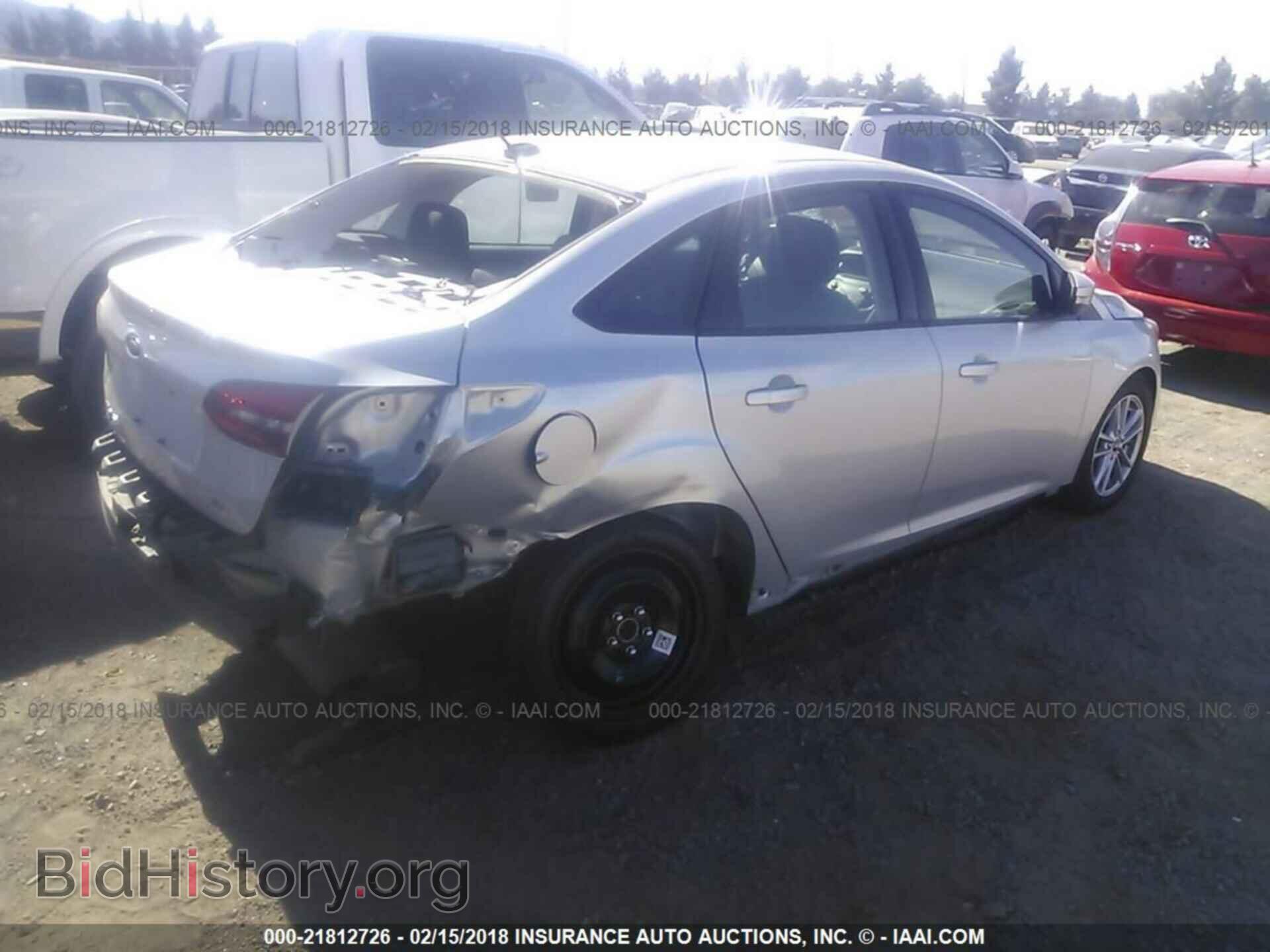 2016 Ford Focus - VIN: 1FADP3F24GL319780 - Фото 4