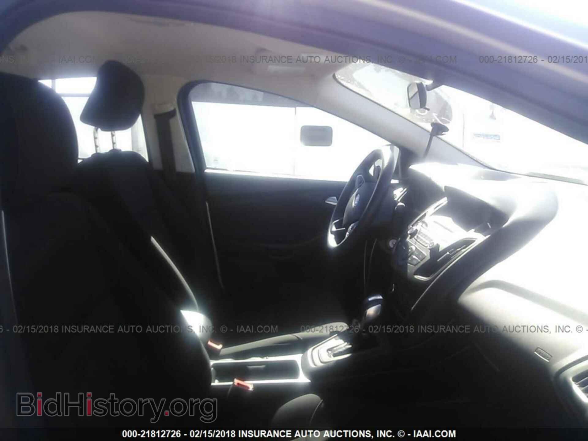2016 Ford Focus - VIN: 1FADP3F24GL319780 - Фото 5