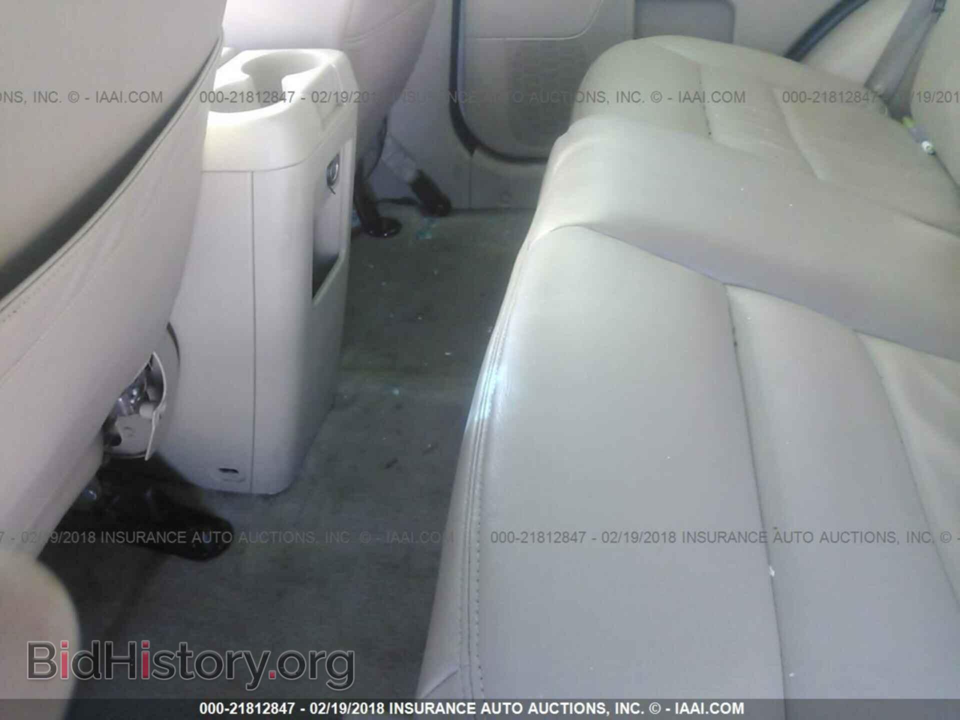 2011 Ford Escape - VIN: 1FMCU0D71BKA58212 - Фото 8