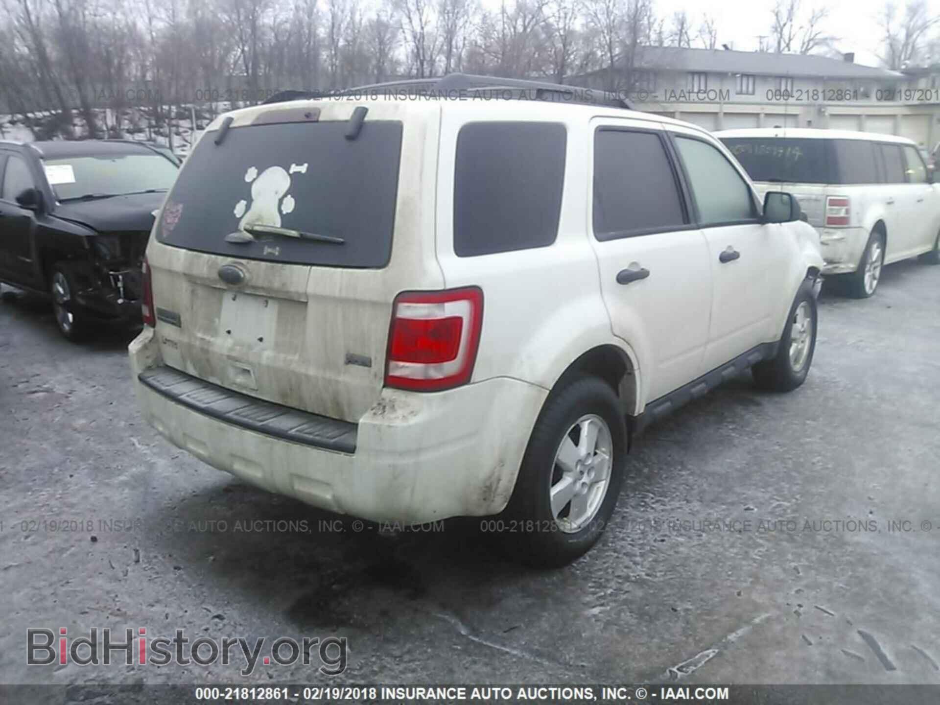 2012 Ford Escape - VIN: 1FMCU9DG3CKB84707 - Фото 4