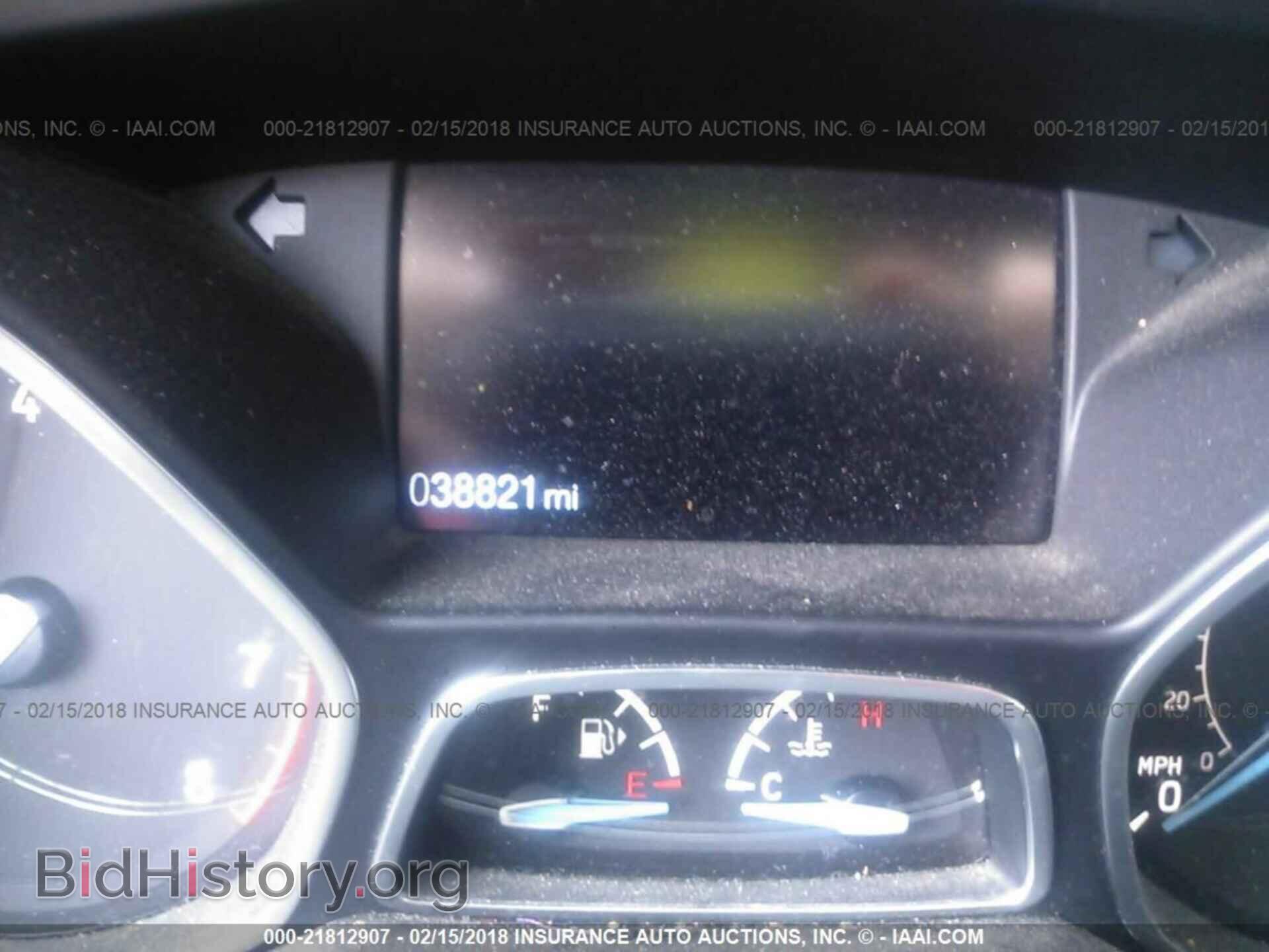 2016 Ford Focus - VIN: 1FADP3F26GL342462 - Photo 7