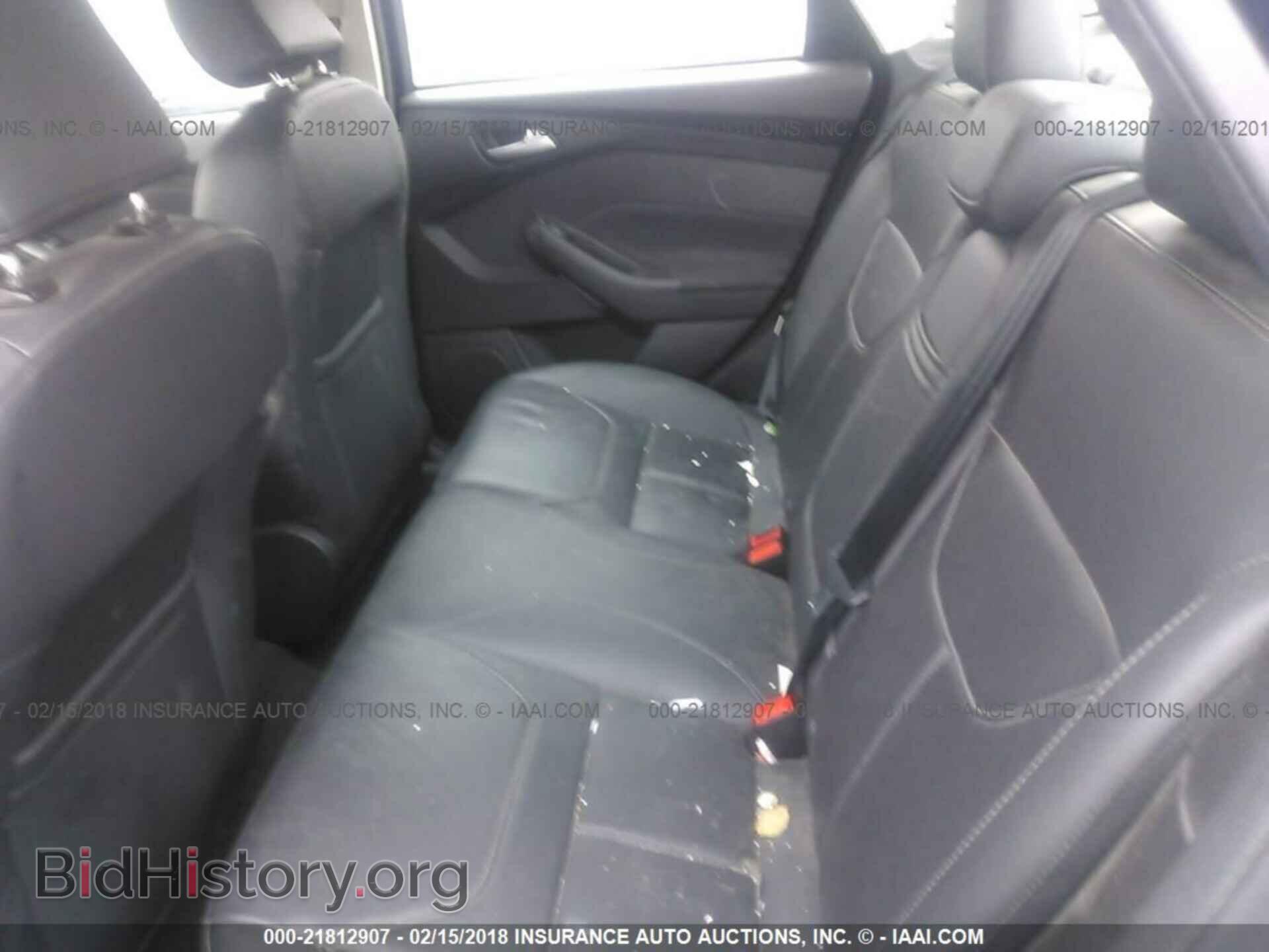 2016 Ford Focus - VIN: 1FADP3F26GL342462 - Photo 8