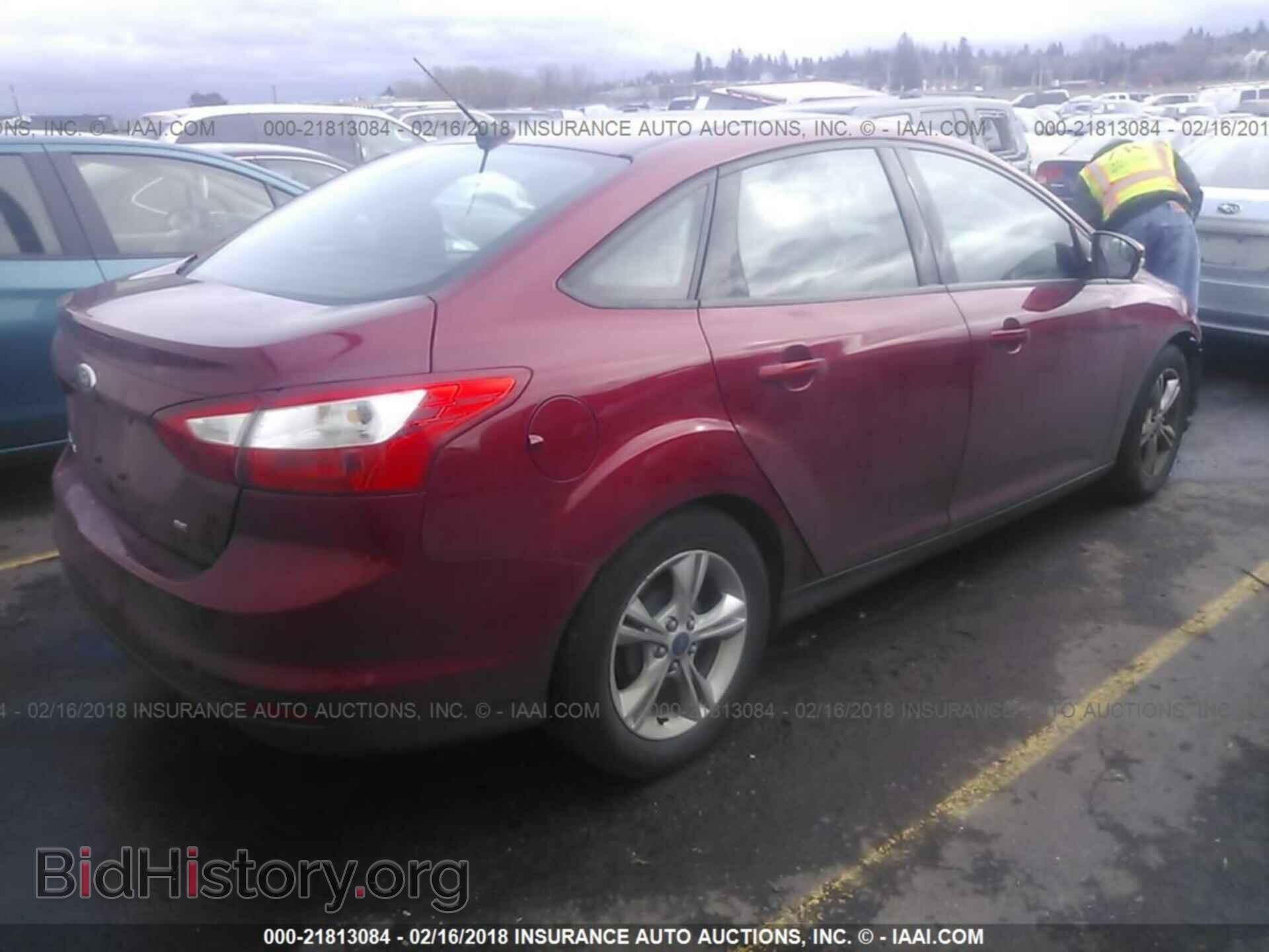 2014 Ford Focus - VIN: 1FADP3F27EL185988 - Фото 4