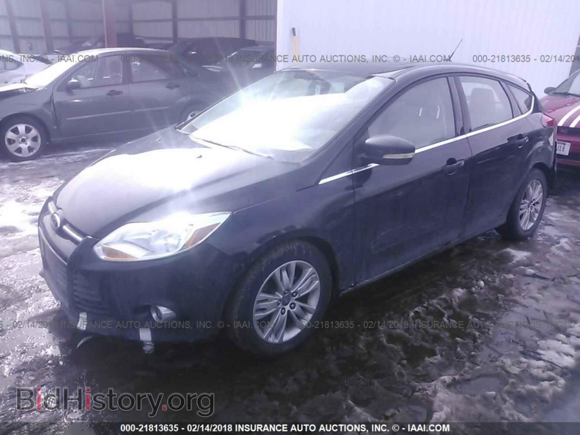 2012 Ford Focus - VIN: 1FAHP3M21CL292679 - Photo 2