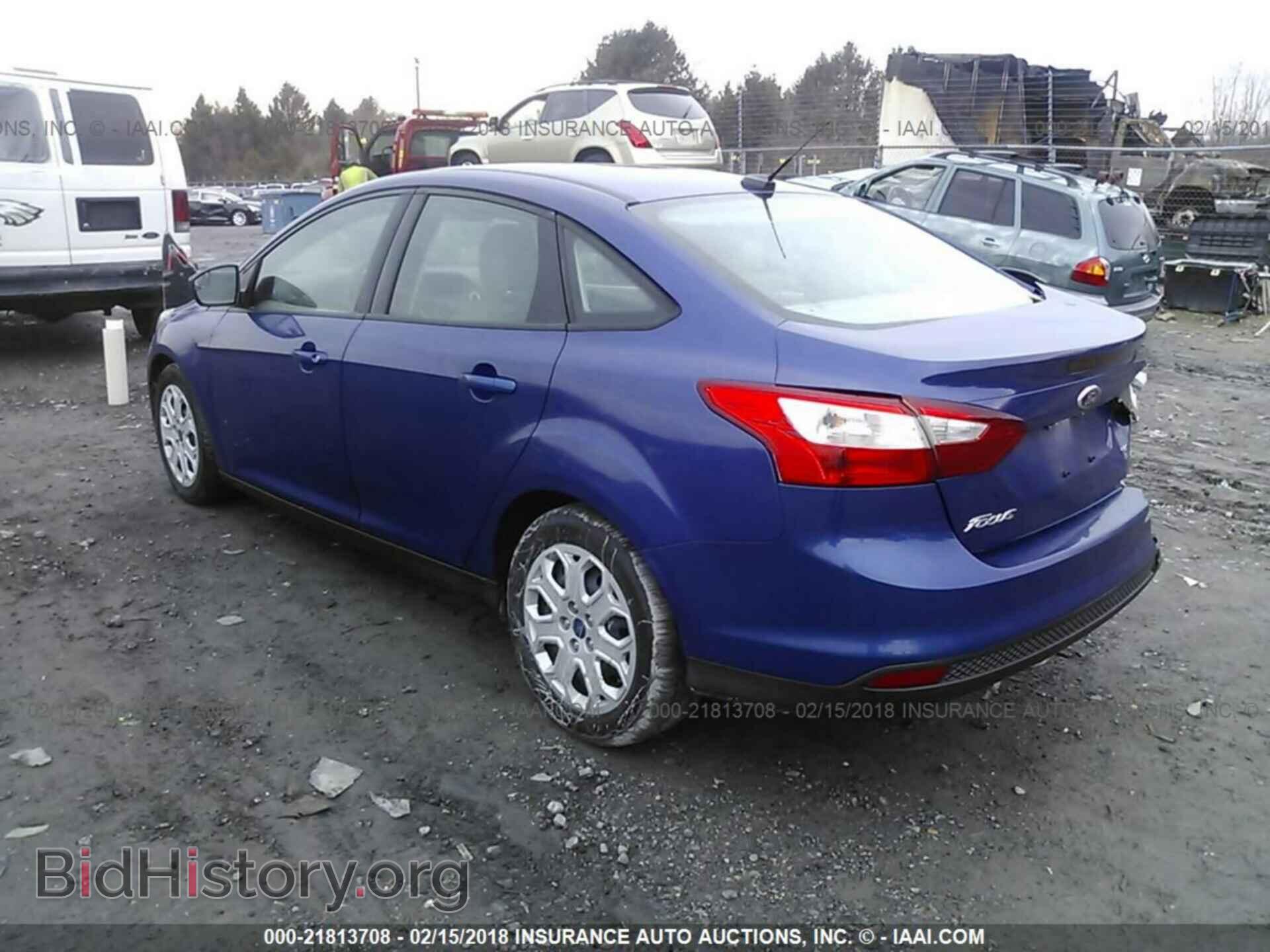 2012 Ford Focus - VIN: 1FAHP3F21CL440441 - Photo 3