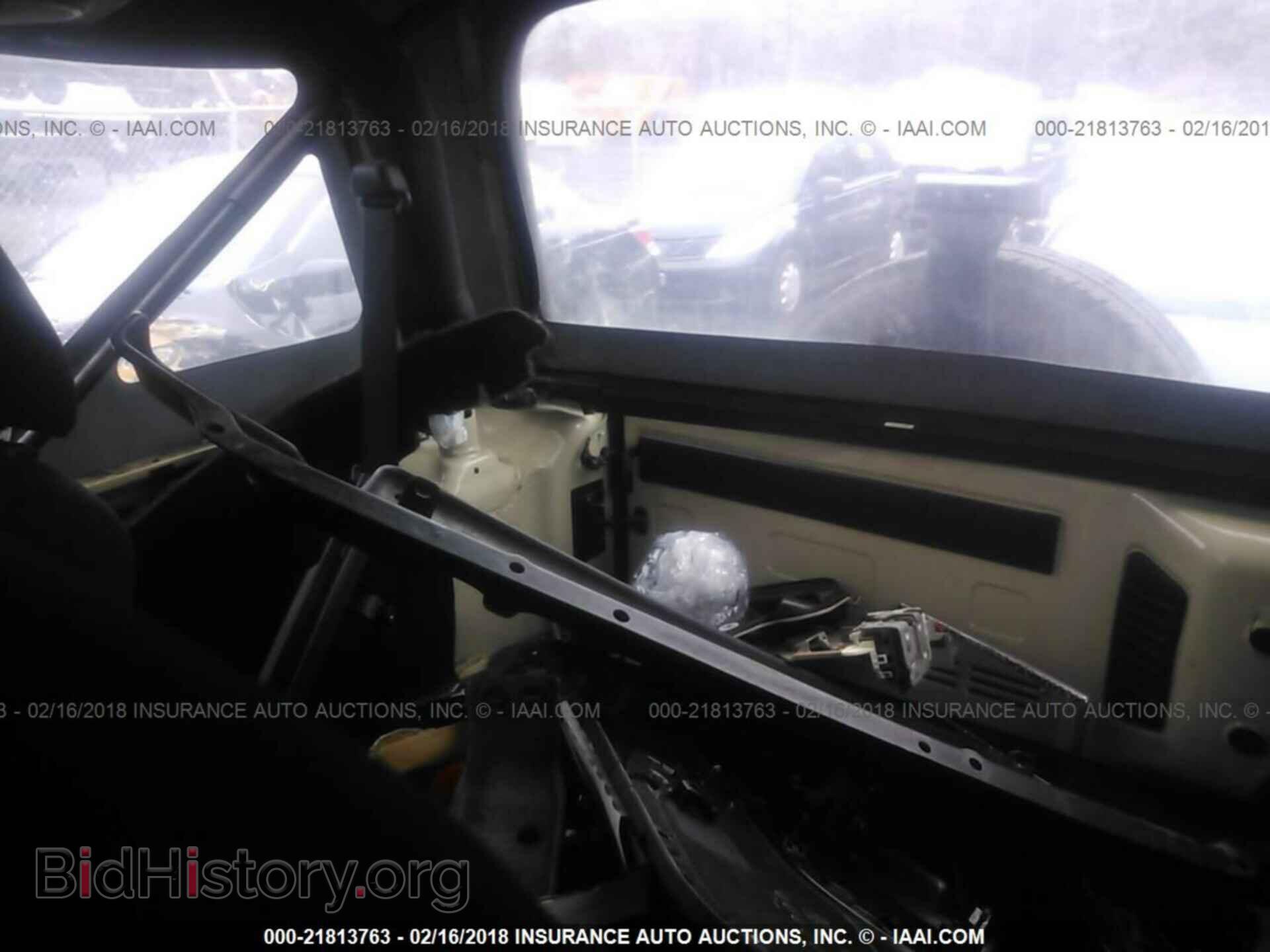 2011 Jeep Wrangler - VIN: 1J4AA2D13BL529518 - Фото 8