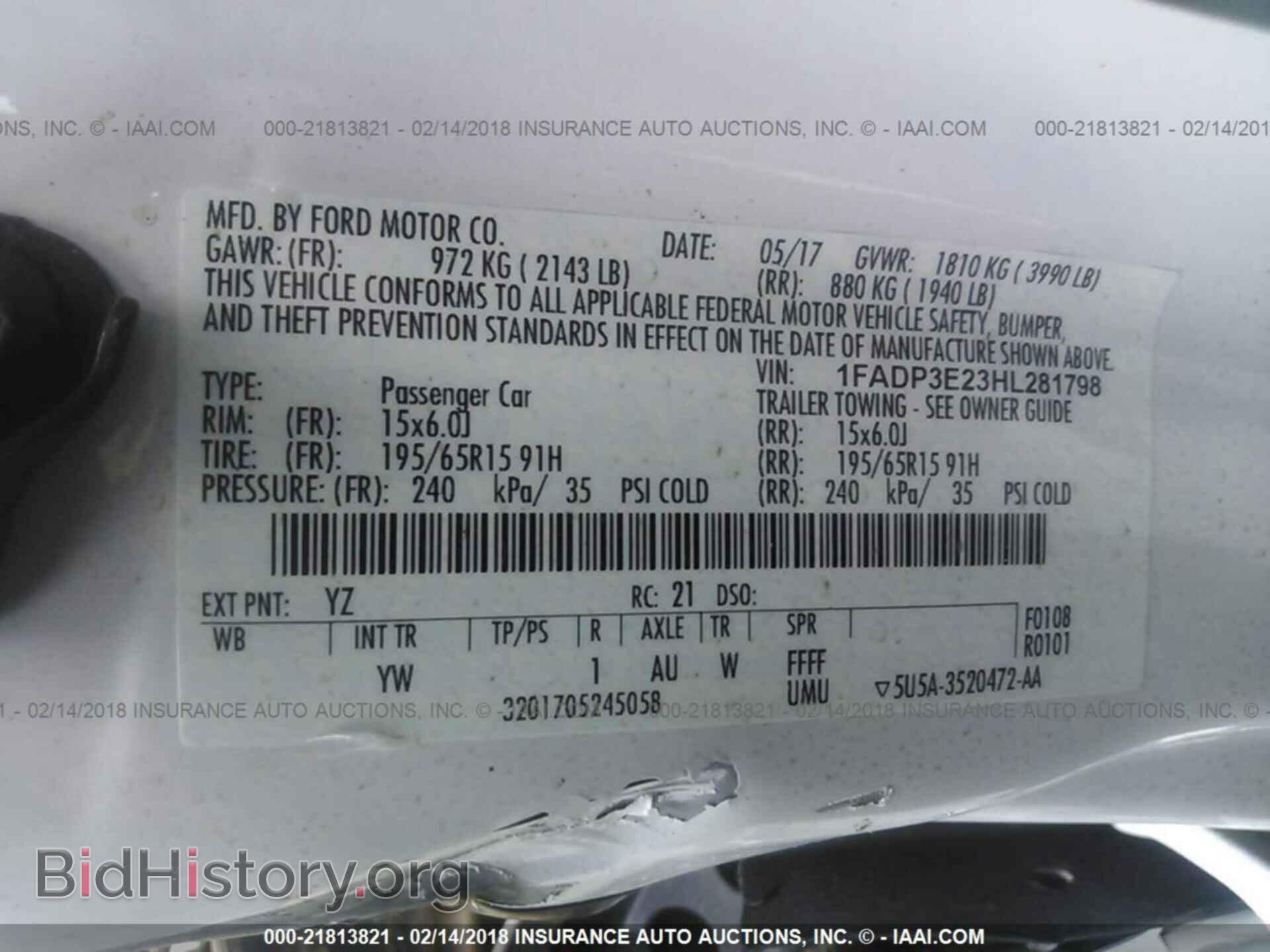 2017 Ford Focus - VIN: 1FADP3E23HL281798 - Photo 9