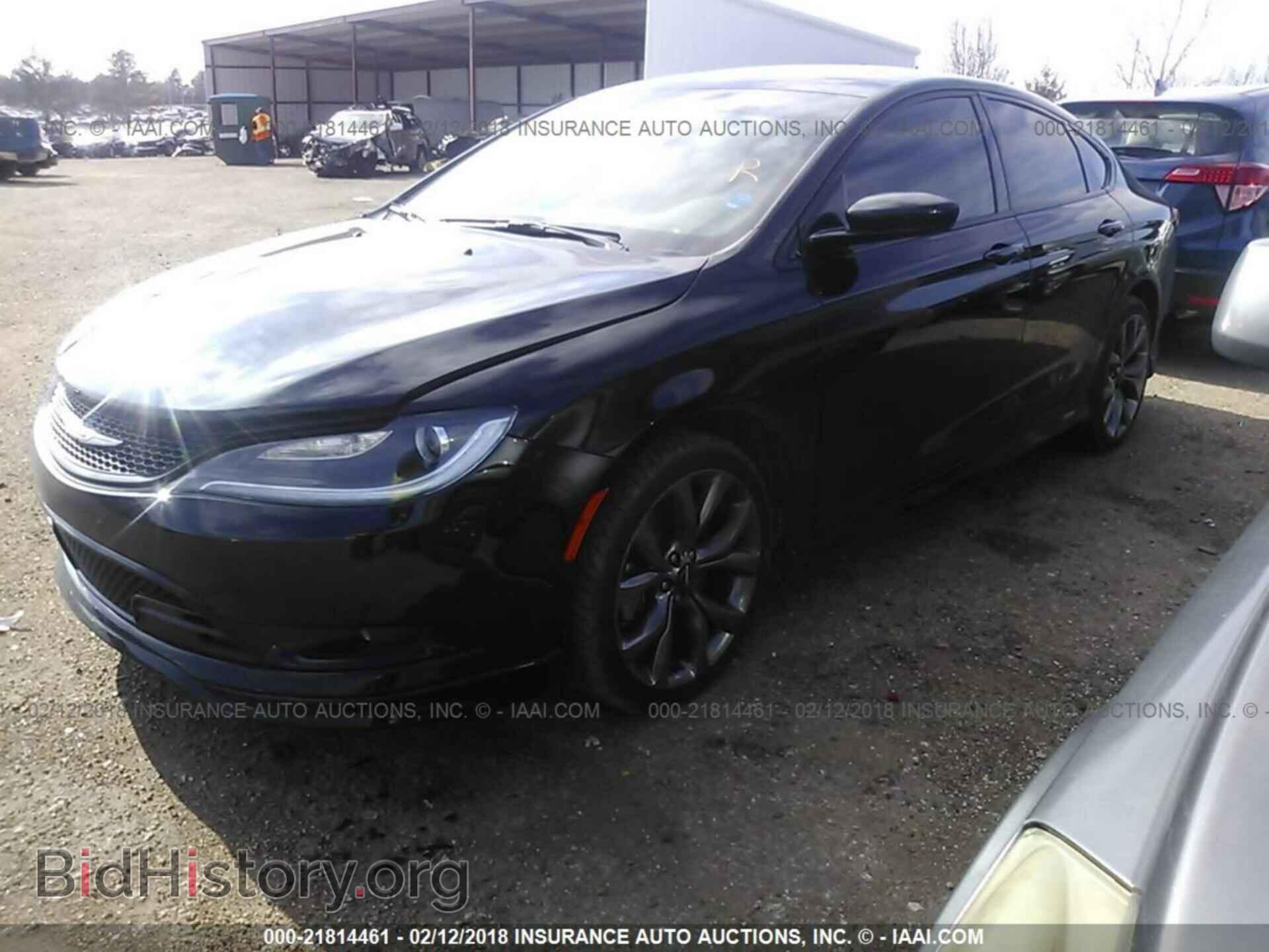 2016 Chrysler 200 - VIN: 1C3CCCBG8GN145885 - Фото 2