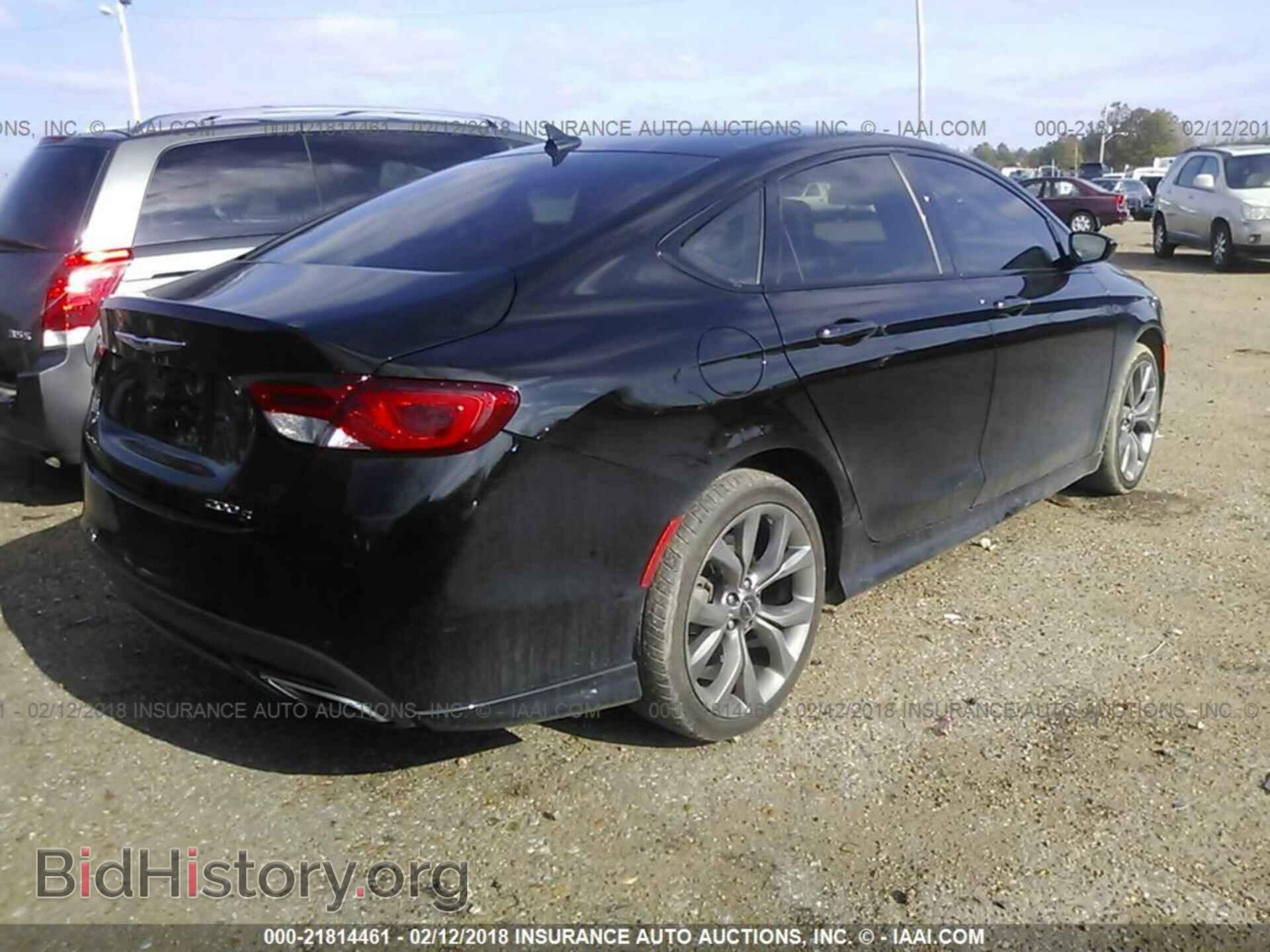 2016 Chrysler 200 - VIN: 1C3CCCBG8GN145885 - Фото 4